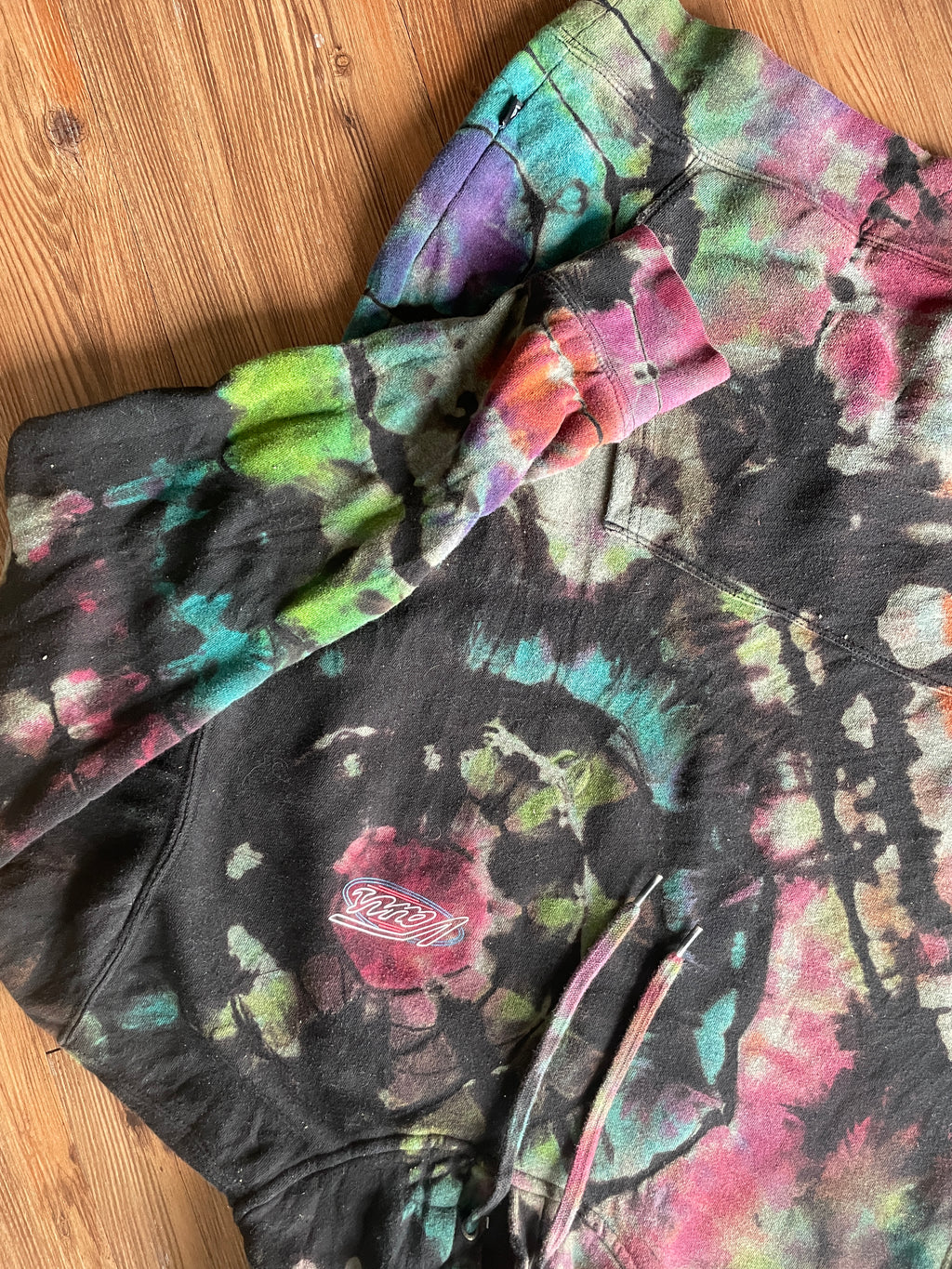 LARGE Men’s Vans Neon Skeleton Pizza Handmade Geode Tie Dye Sweatshirt | Rainbow and Black Long Sleeve Hoodie