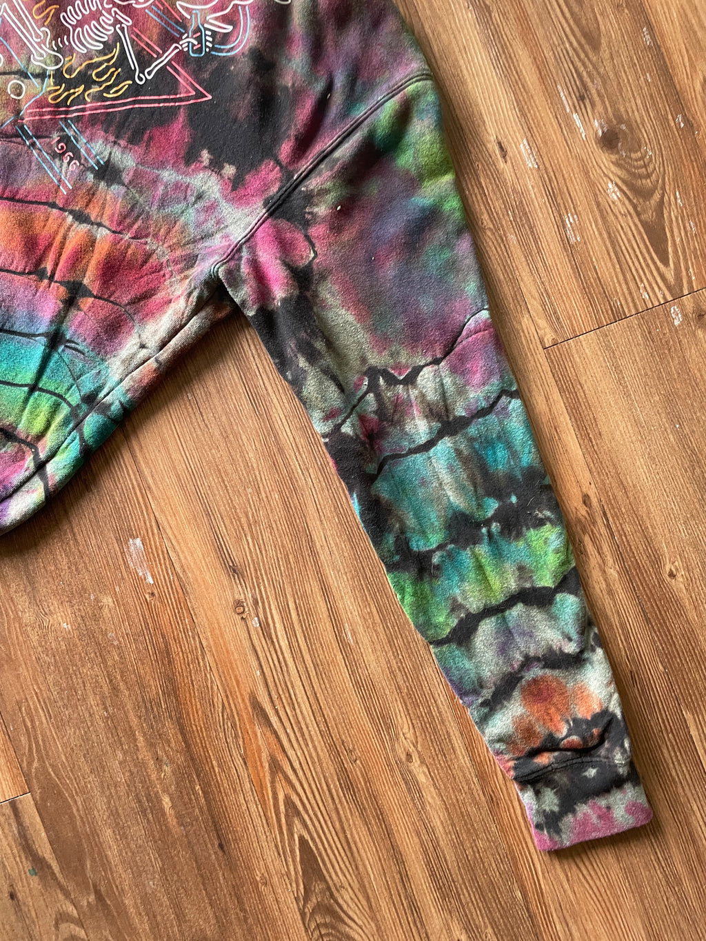 LARGE Men’s Vans Neon Skeleton Pizza Handmade Geode Tie Dye Sweatshirt | Rainbow and Black Long Sleeve Hoodie
