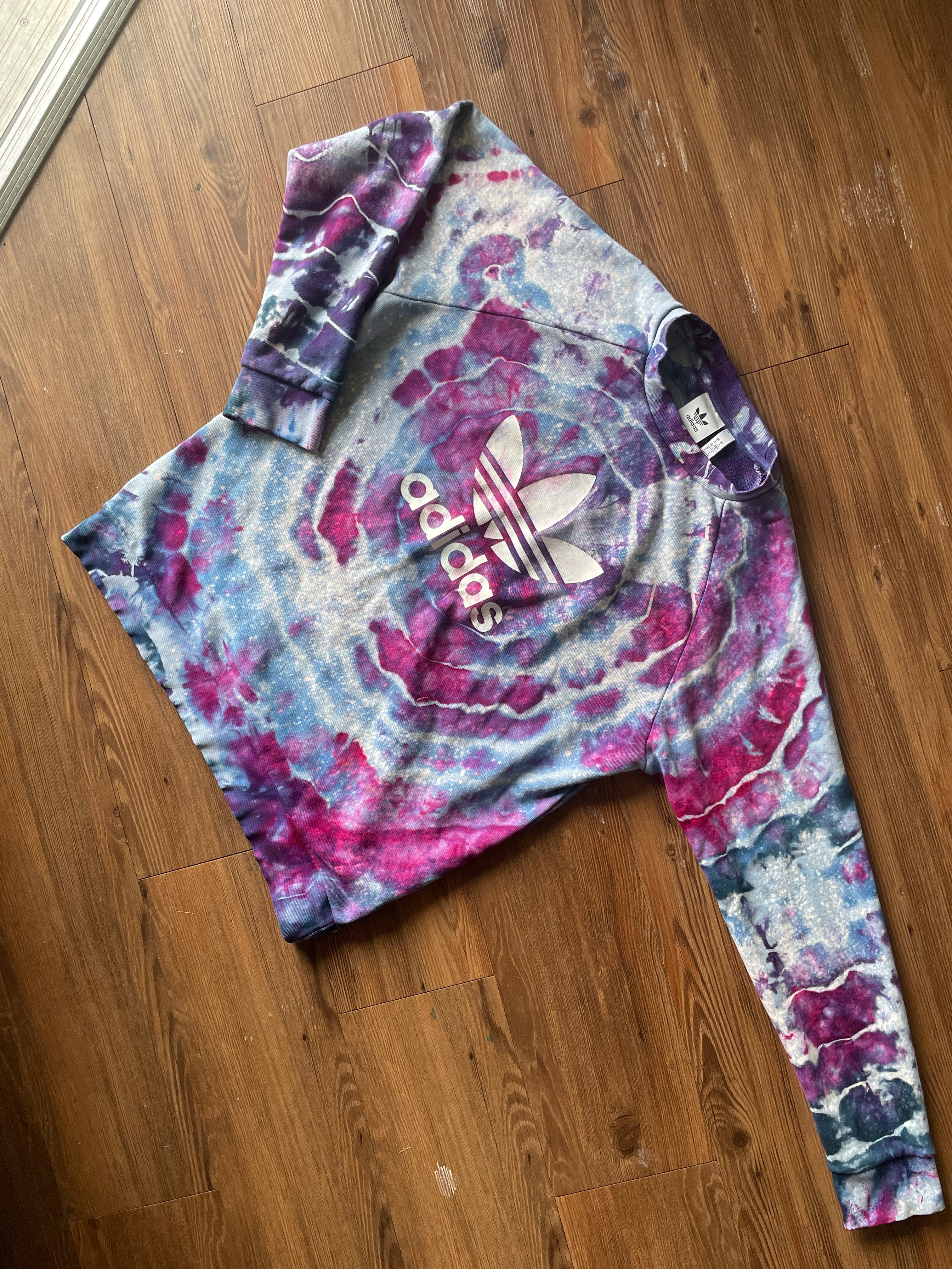 LARGE Men’s adidas Trefoil Handmade Galaxy Geode Tie Dye Crewneck Sweatshirt | Purple, Pink, and Blue Long Sleeve Sweatshirt