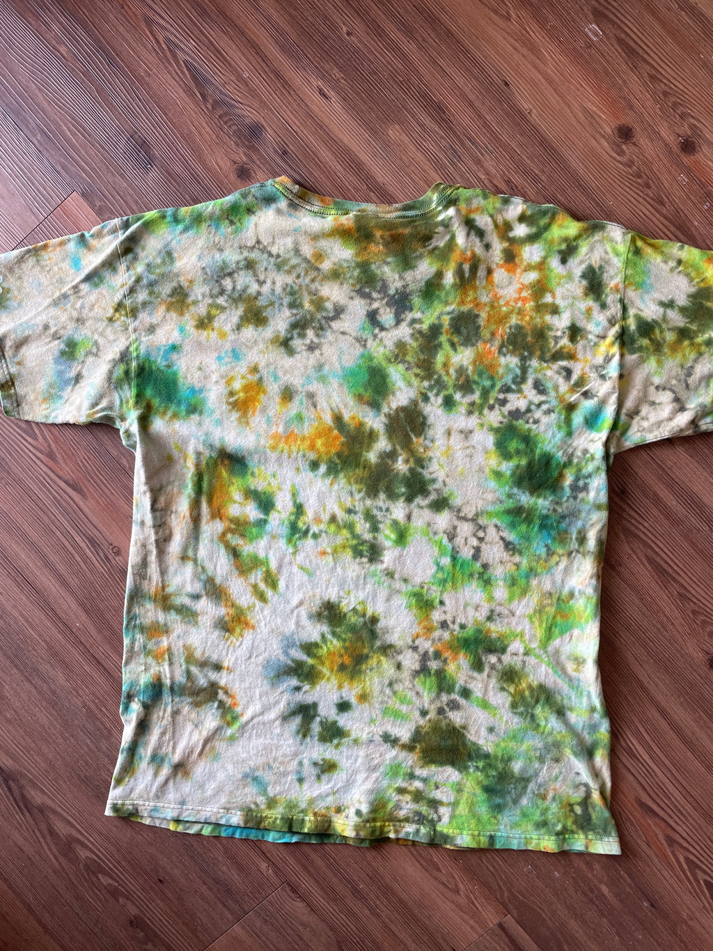 XL Men’s Keep Calm and Play Dead Handmade Tie Dye T-Shirt | Colorado Tourism Earth Tones Crumpled Bleach Dye Short Sleeve