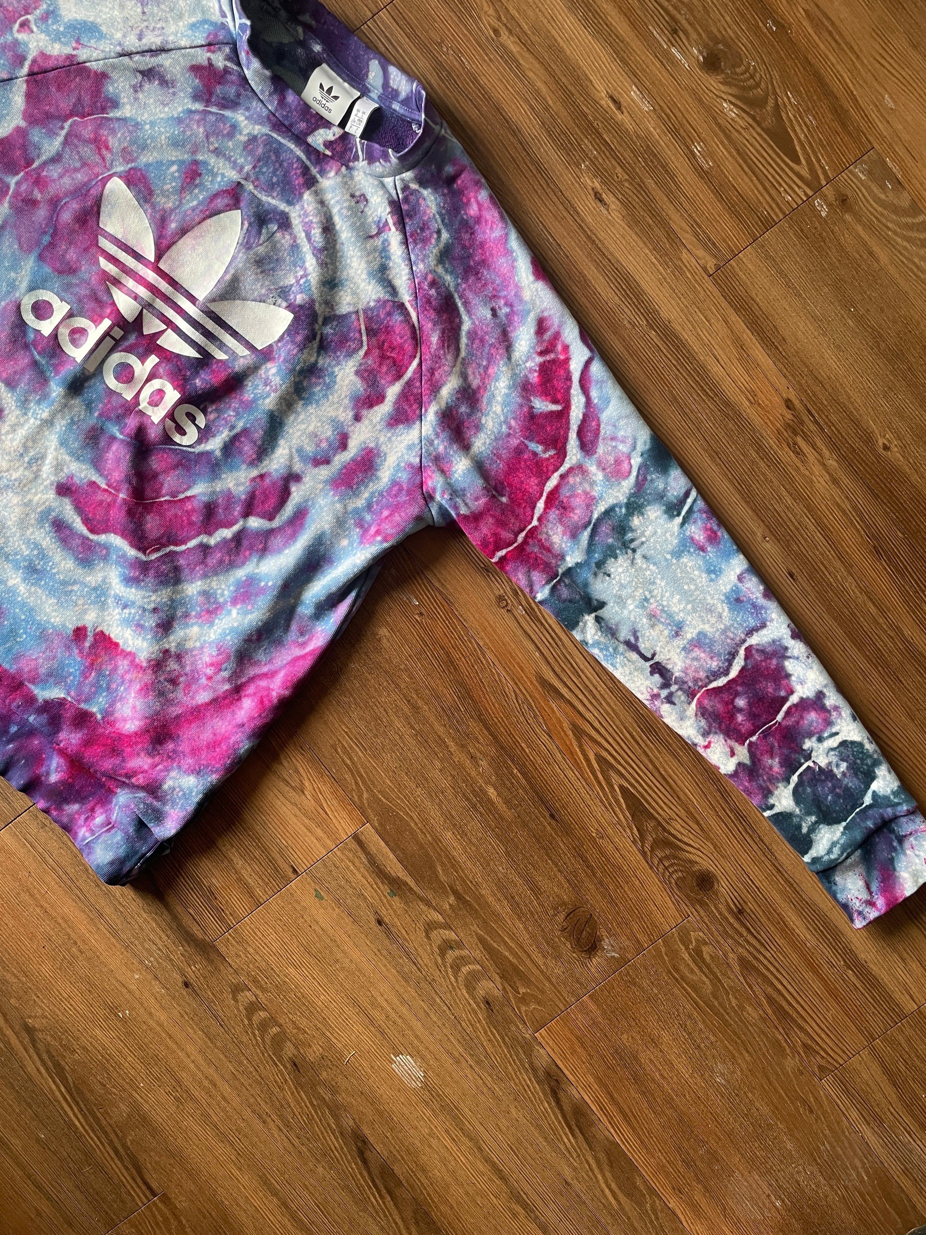 LARGE Men’s adidas Trefoil Handmade Galaxy Geode Tie Dye Crewneck Sweatshirt | Purple, Pink, and Blue Long Sleeve Sweatshirt