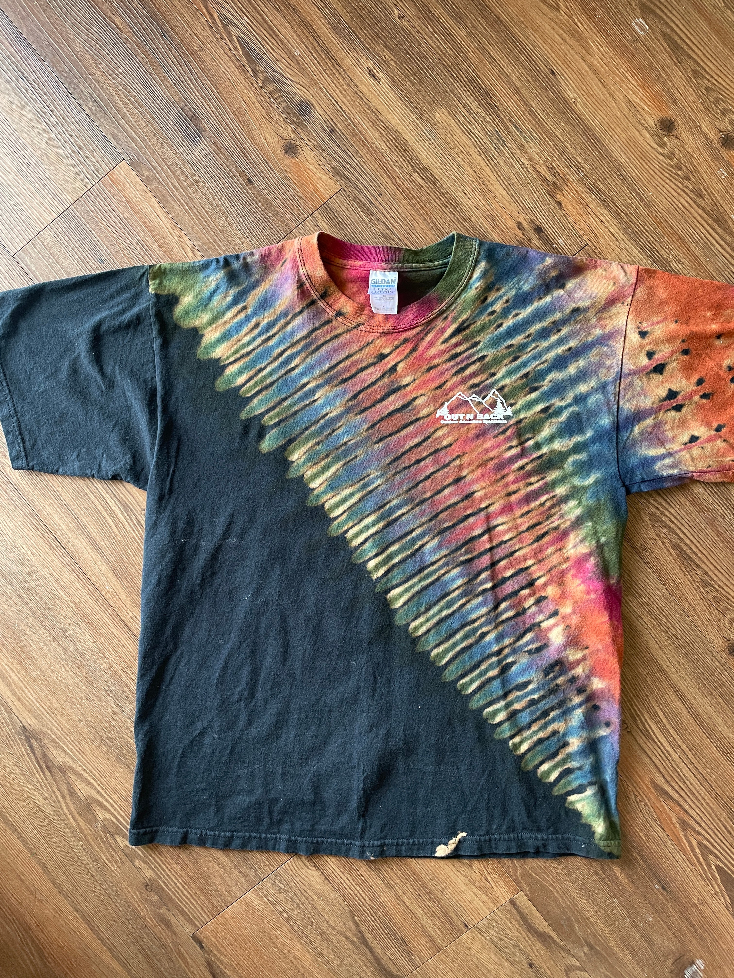 XL Men’s Out n Back Outdoor Adventure Specialists Handmade Tie Dye T-Shirt | Warm Tones Earth Tones Pleated Bleach Dye Short Sleeve