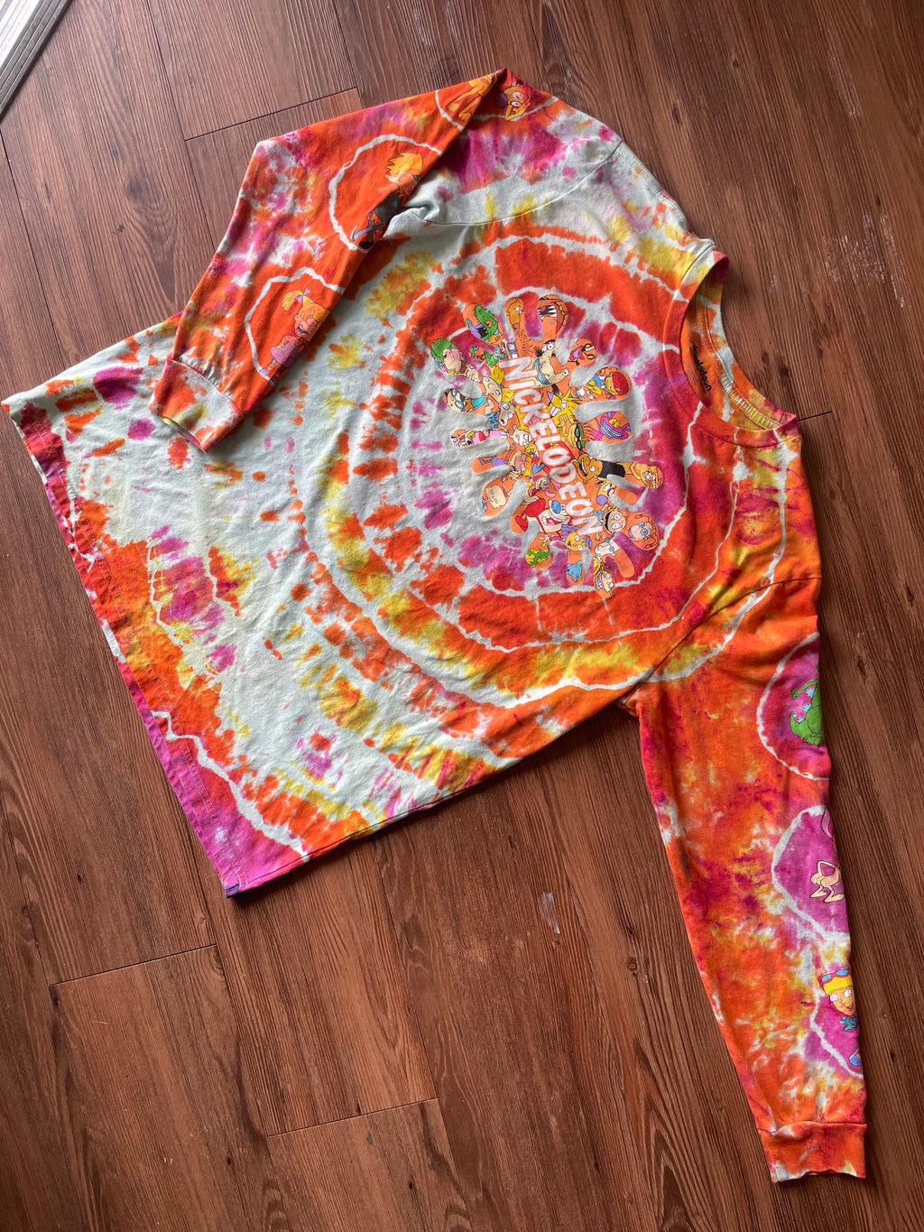 LARGE Men’s 90s Nickelodeon Characters Handmade Geode Tie Dye T-Shirt | Orange, Pink, and Yellow Long Sleeve Tee