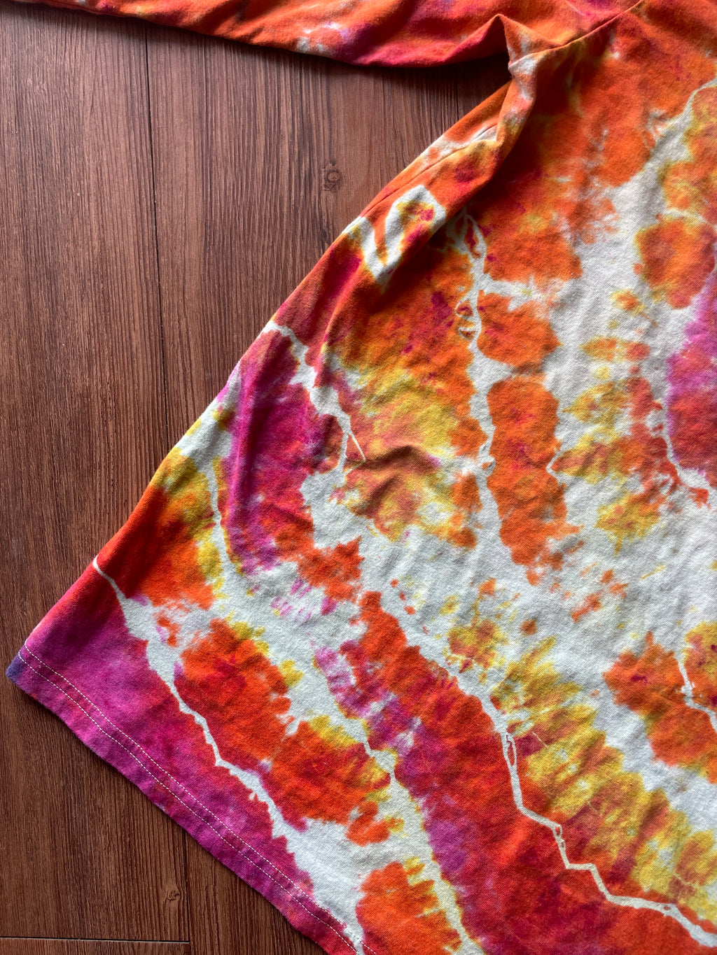 LARGE Men’s 90s Nickelodeon Characters Handmade Geode Tie Dye T-Shirt | Orange, Pink, and Yellow Long Sleeve Tee