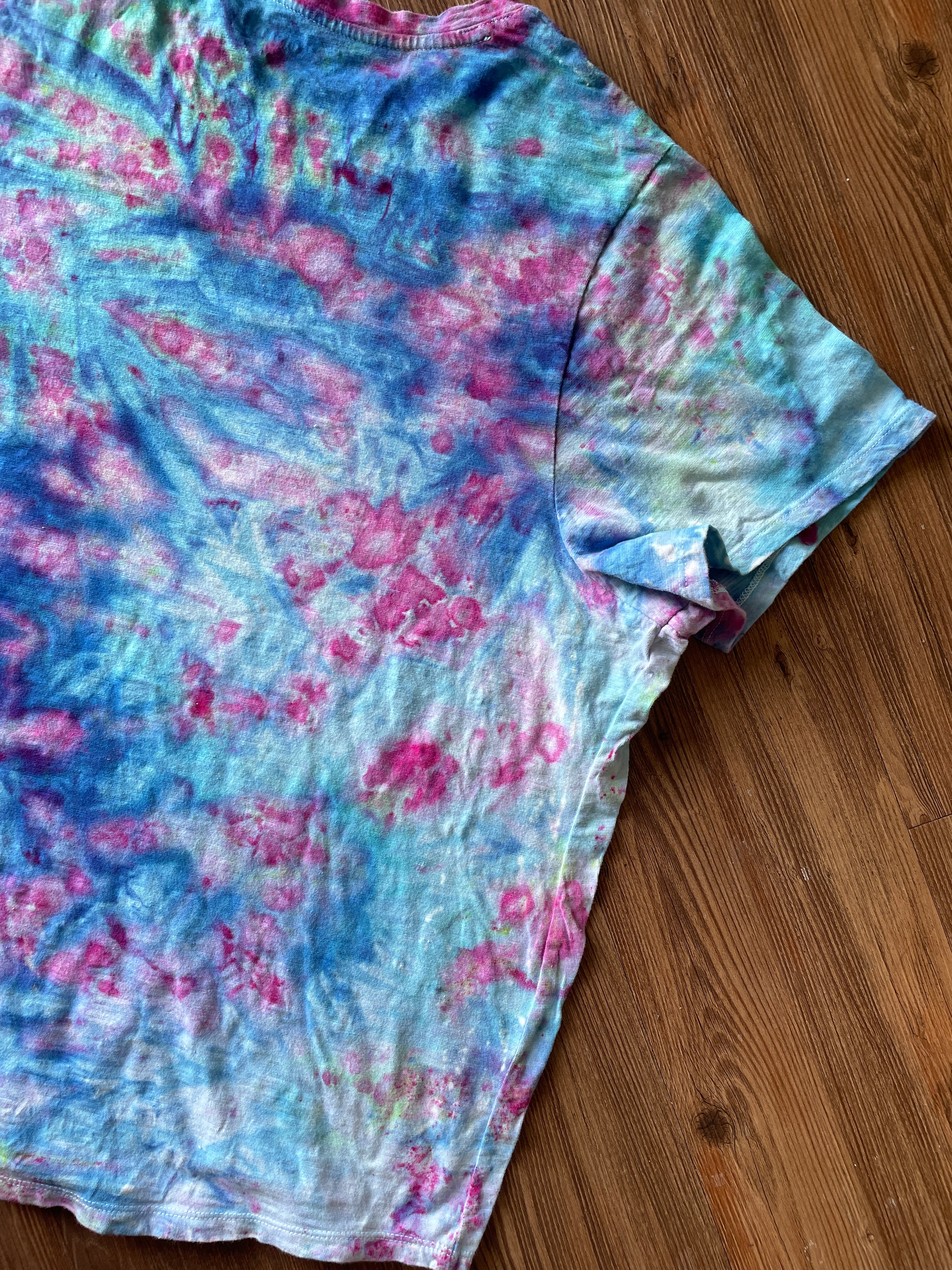 3XL Women’s Love Your Mama Earth Day Handmade Tie Dye T-Shirt | Old Navy Galaxy Dye Tie Dye Short Sleeve