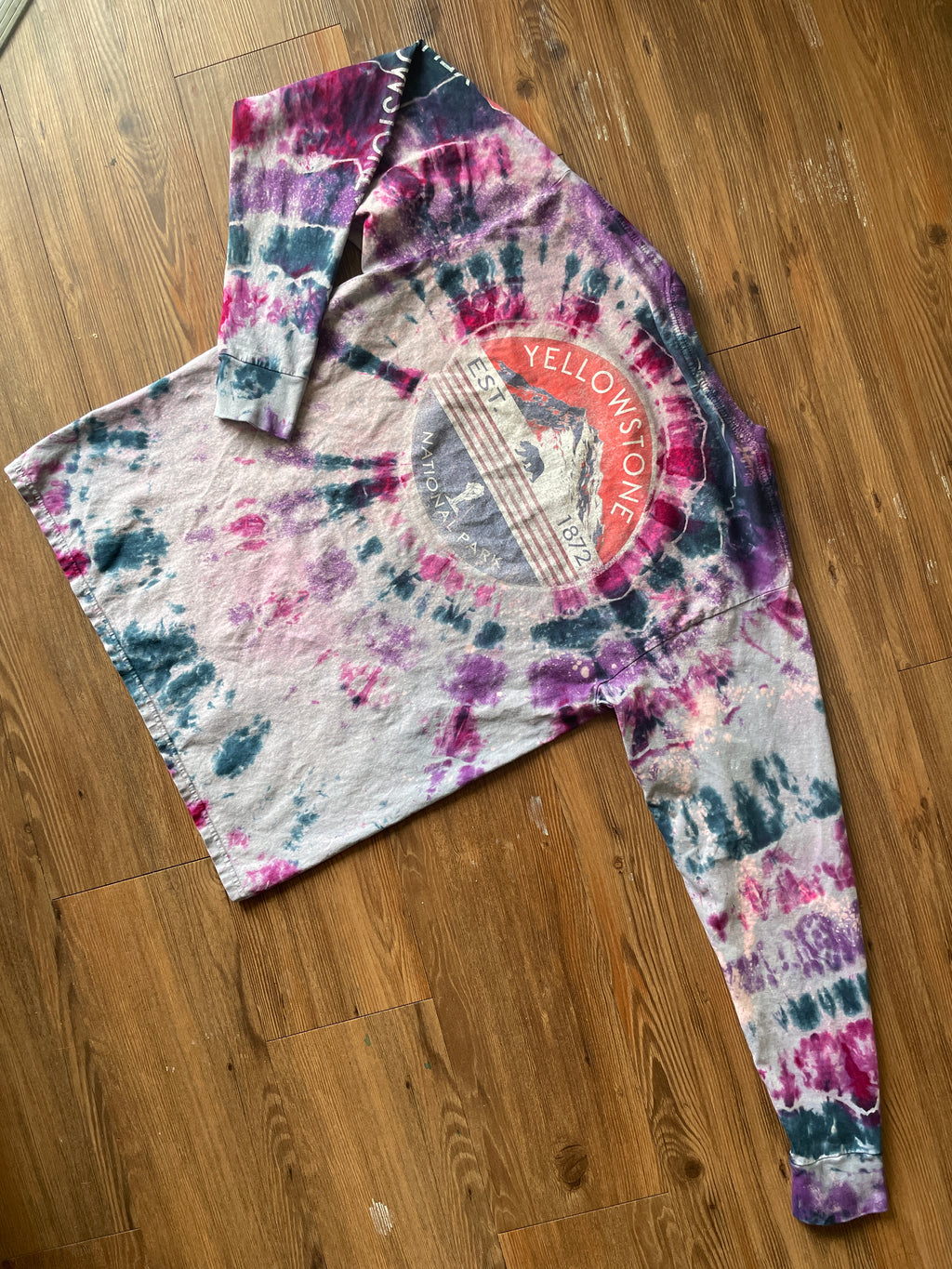 MEDIUM Men’s Yellowstone National Park Handmade Galaxy Geode Tie Dye T-Shirt | Blue, Purple, and Pink Long Sleeve Tee