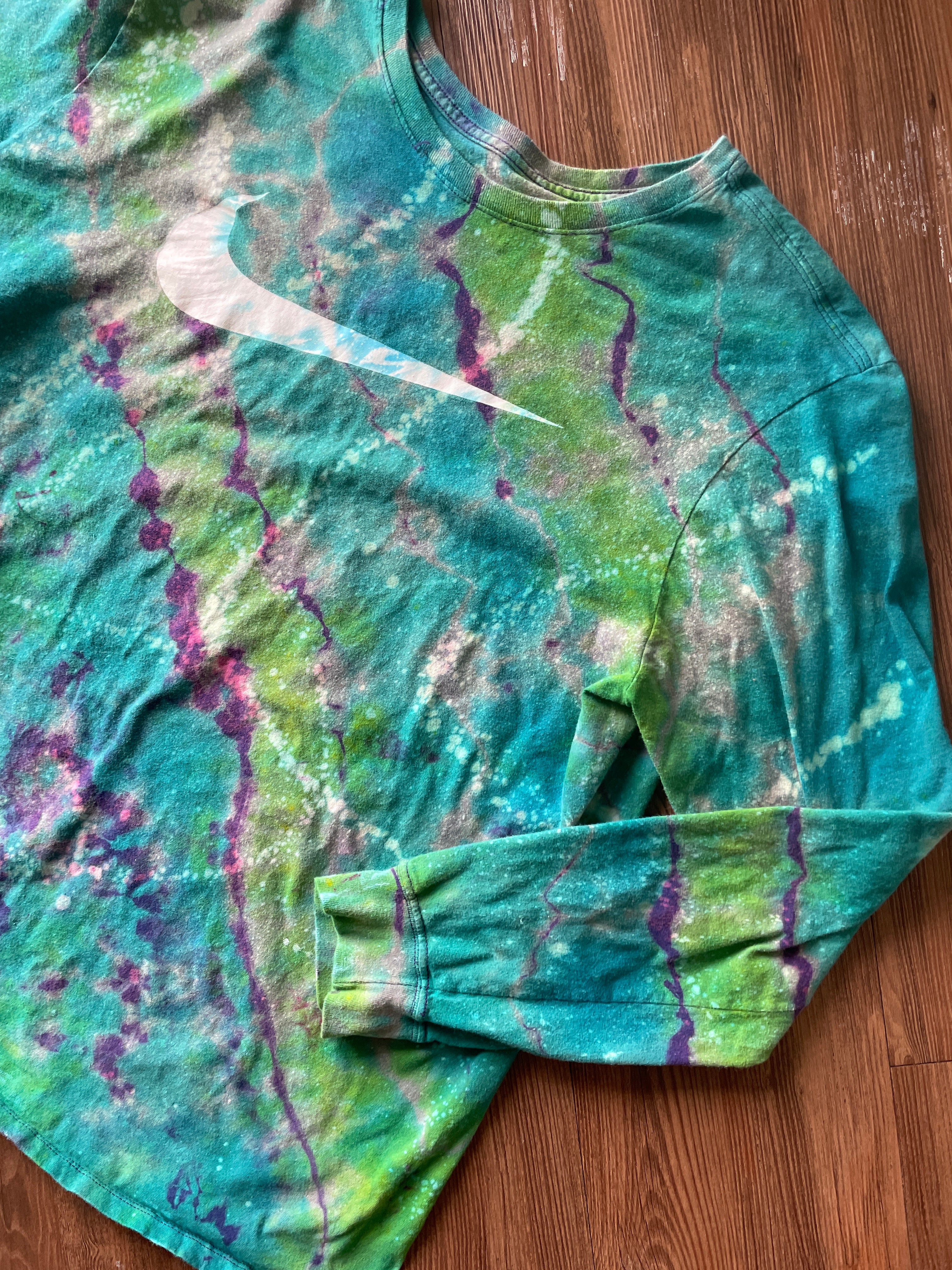 XL Men’s Nike Swoosh Handmade Geode Tie Dye T-Shirt | Green, Teal, and Purple Long Sleeve Tee