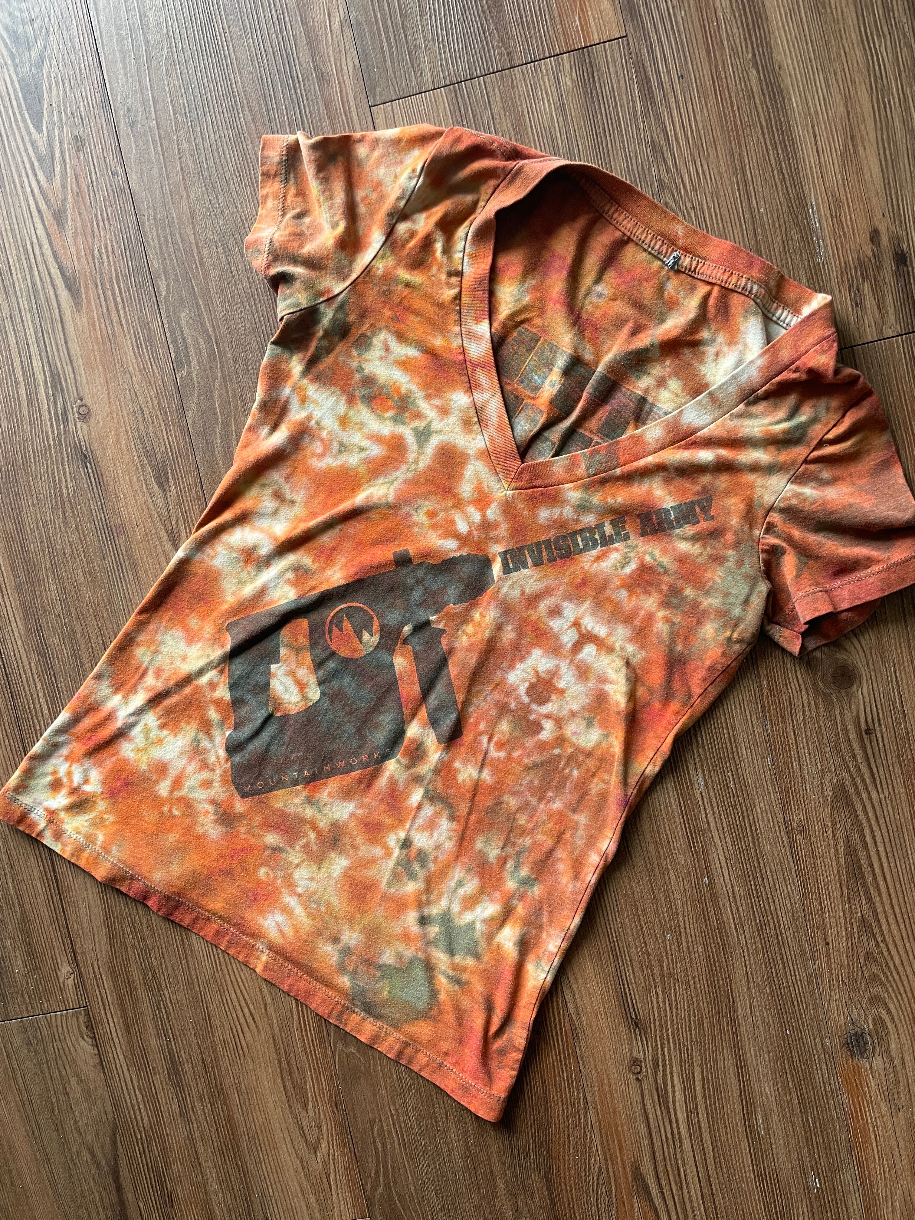 Small Women’s Mountain Works Utah Handmade Tie Dye V-Neck T-Shirt | Orange and Yellow Earth Tones Tie Dye Short Sleeve