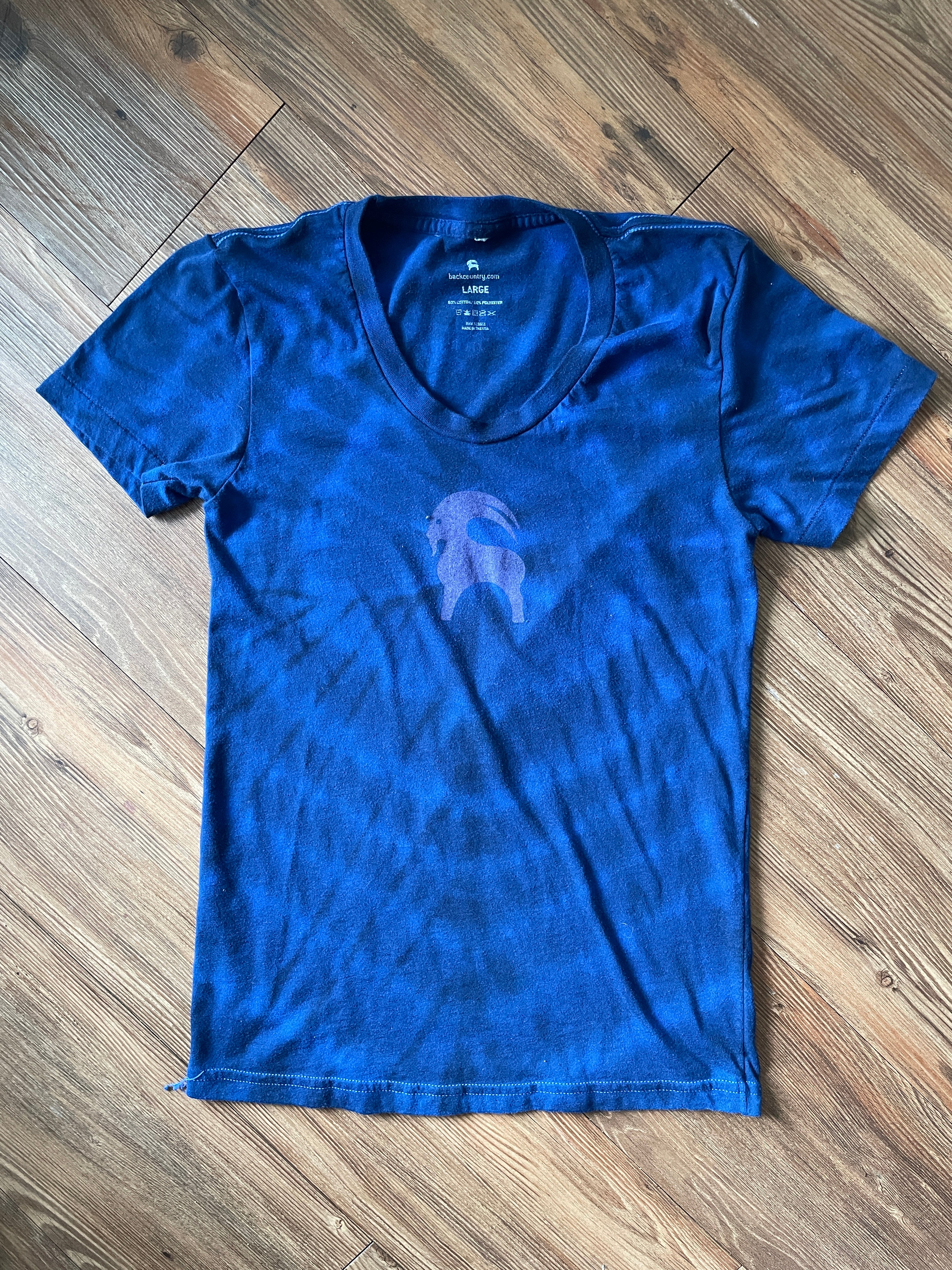 SMALL Women's Backcountry Logo Handmade Tie Dye T-Shirt | One-Of-a-Kind Black and Blue Short SleeveTop