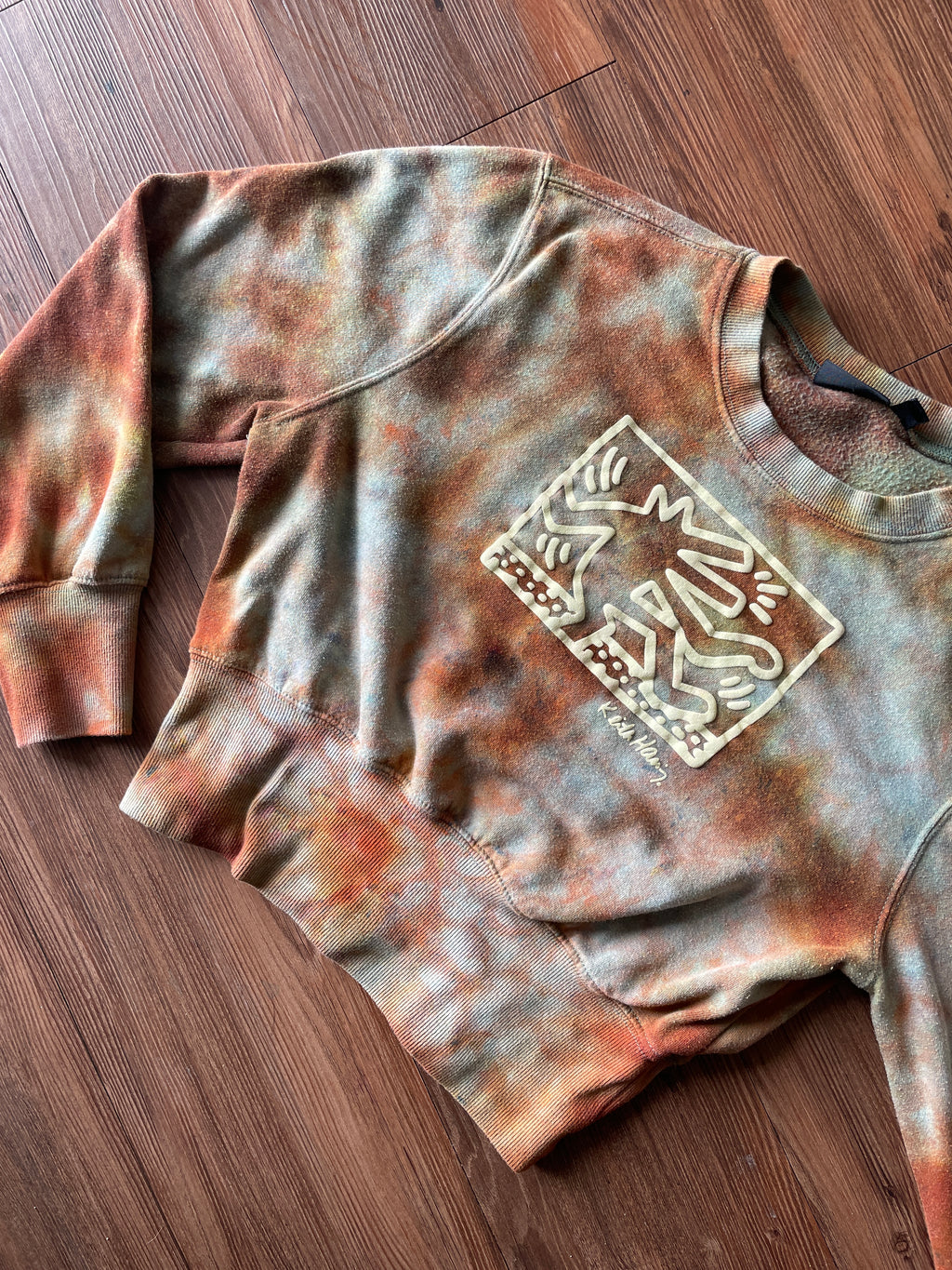 Small Women's Keith Haring Handmade Reverse Tie Dye Cropped Sweatshirt | Tan and Orange Crumpled Tie Dye Long Sleeve