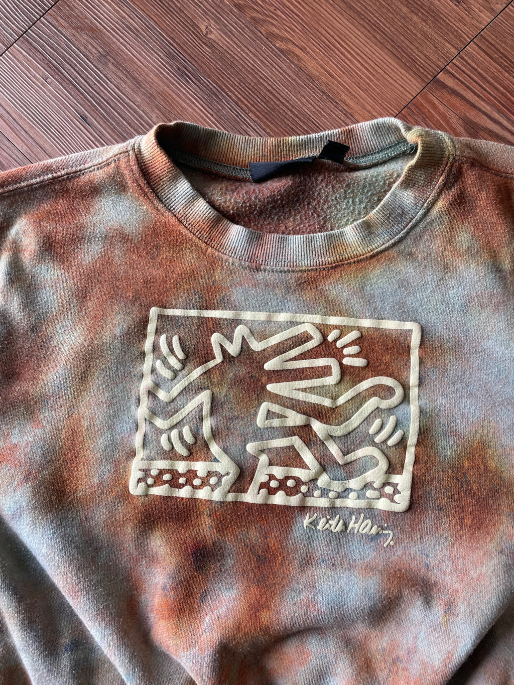 Small Women's Keith Haring Handmade Reverse Tie Dye Cropped Sweatshirt | Tan and Orange Crumpled Tie Dye Long Sleeve