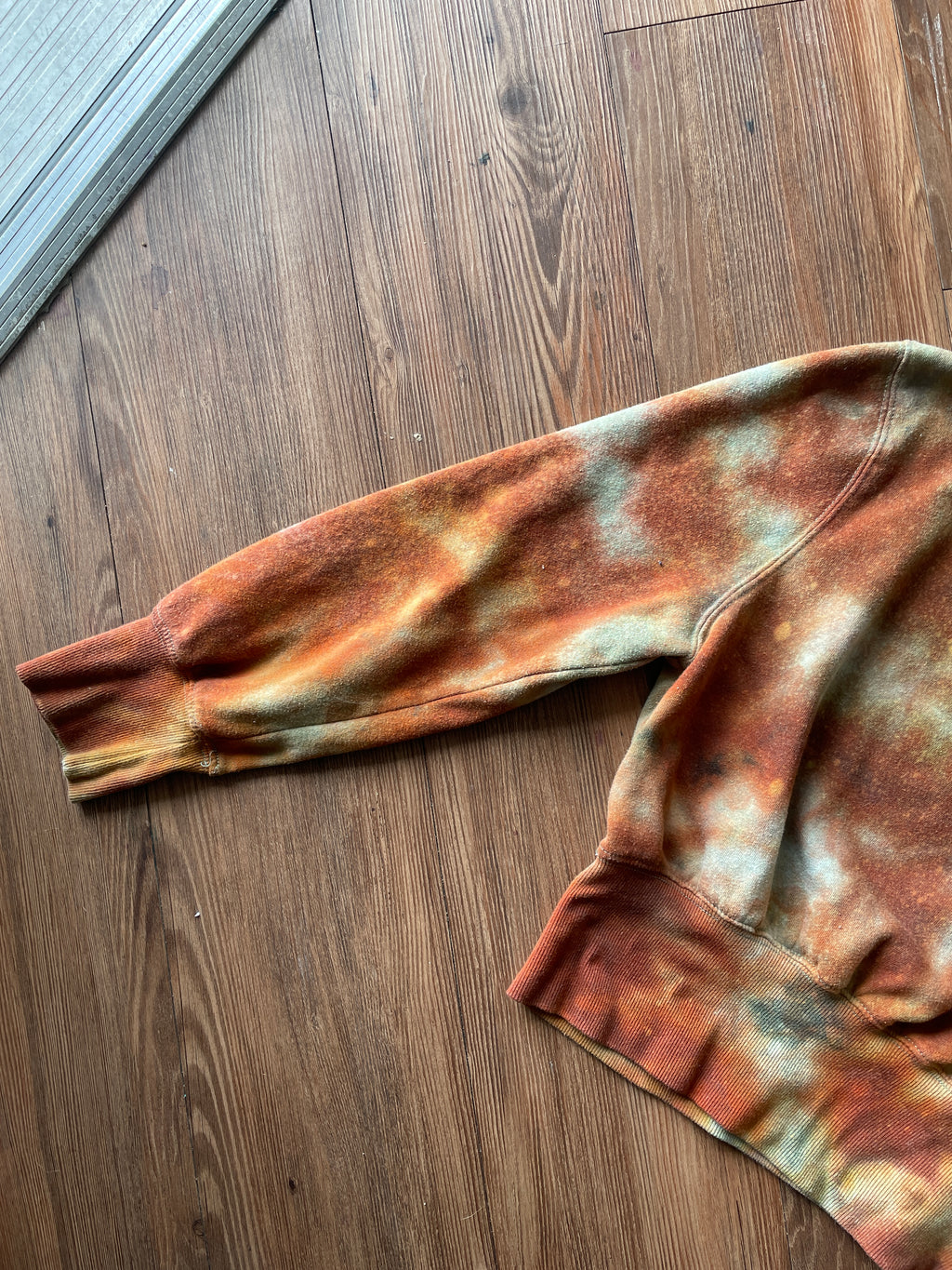 Small Women's Keith Haring Handmade Reverse Tie Dye Cropped Sweatshirt | Tan and Orange Crumpled Tie Dye Long Sleeve