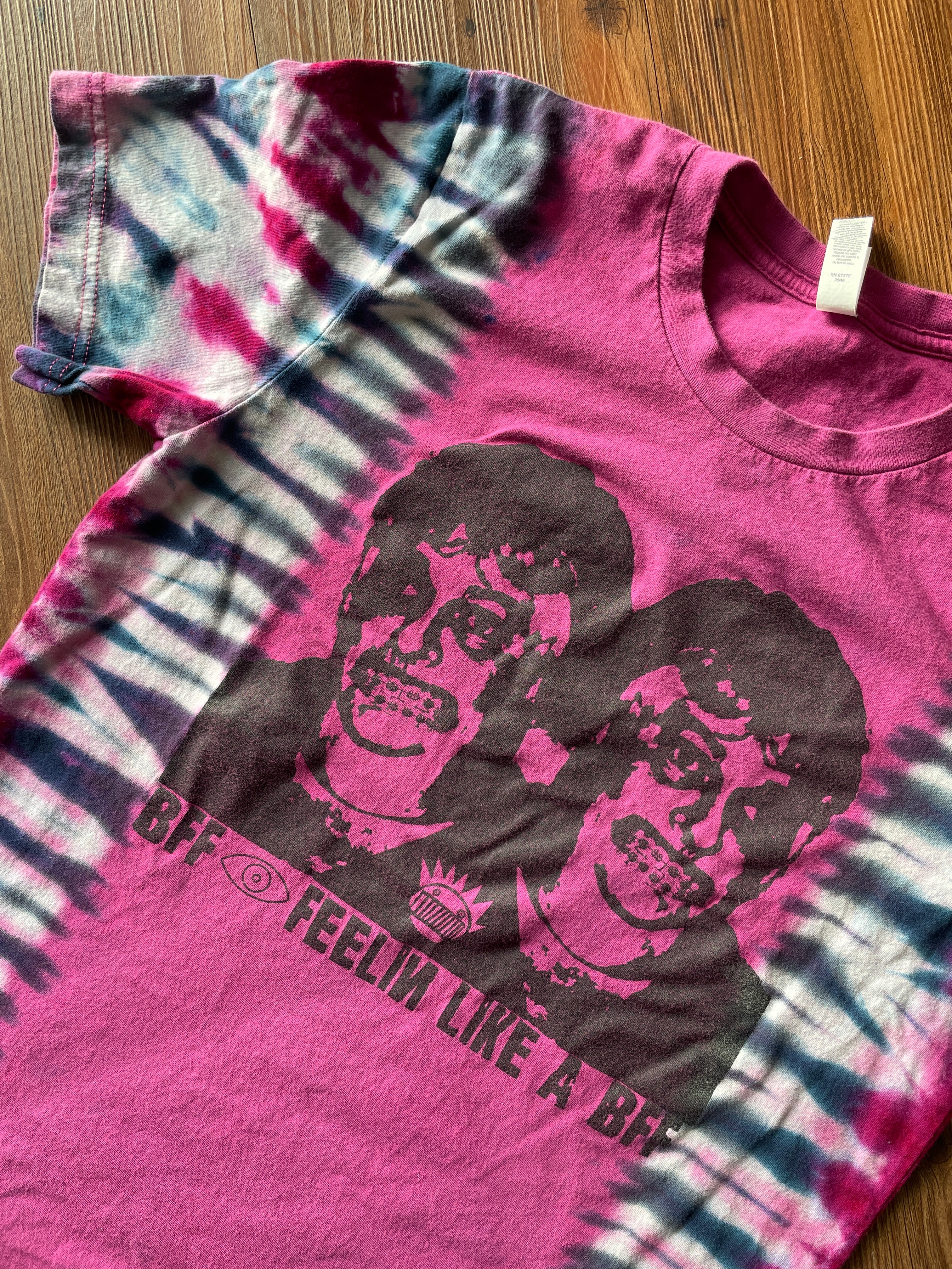 Medium Men’s WEEN Handmade Reverse Tie Dye T-Shirt | Pink and Black Pleated Tie Dye Short Sleeve