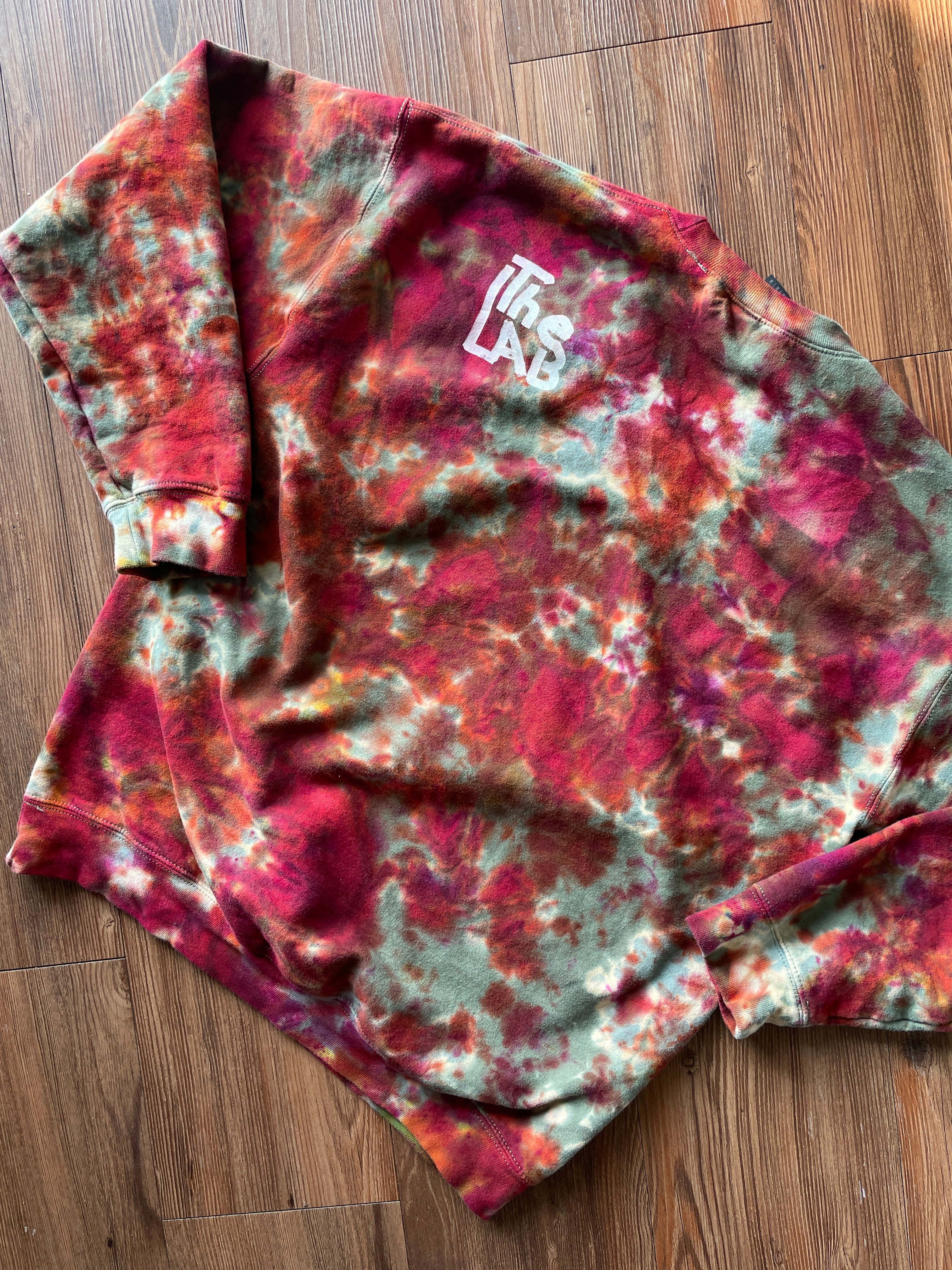 Medium Men’s The Lab Project Handmade Reverse Tie Dye Sweatshirt | Green and Red Tie Dye Long Sleeve