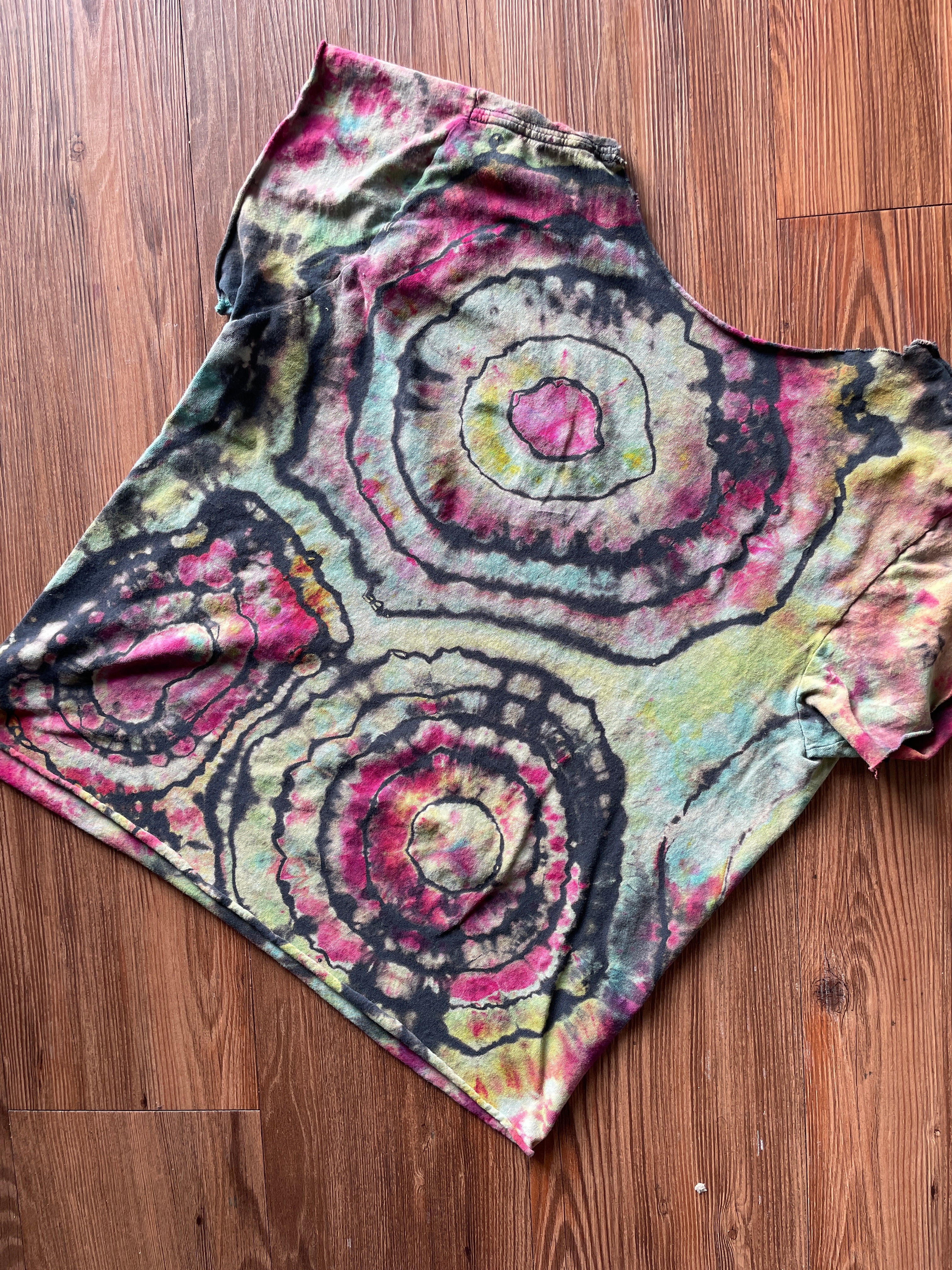 Medium Women’s The Doors Jim Morrison Handmade Reverse Tie Dye Crop Top | Pink, Blue, and Yellow Geode Tie Dye Short Sleeve