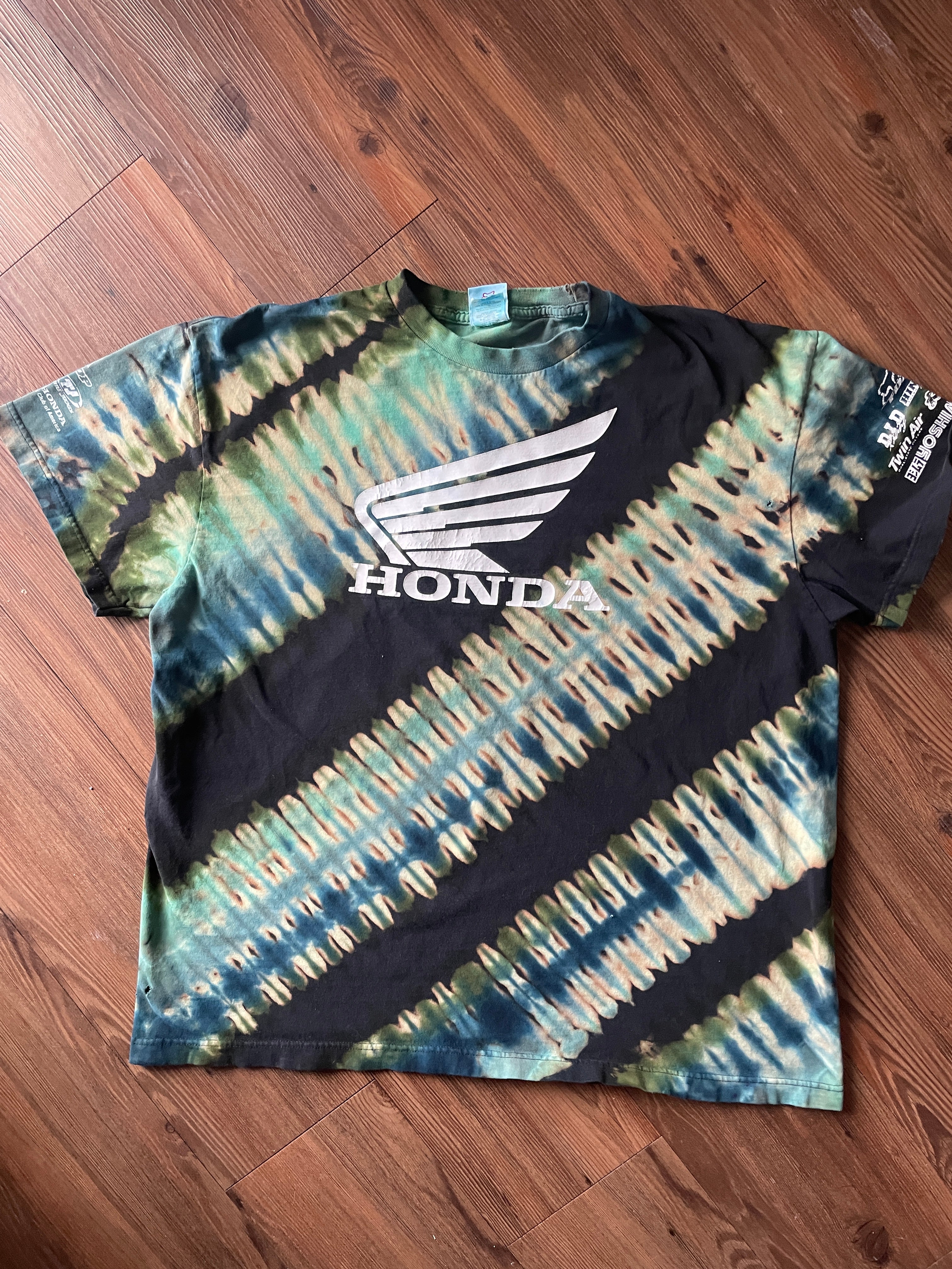 2XL Men’s Honda Racing Handmade Tie Dye T-Shirt | Black and Blue Bleach Dye Pleated Short Sleeve