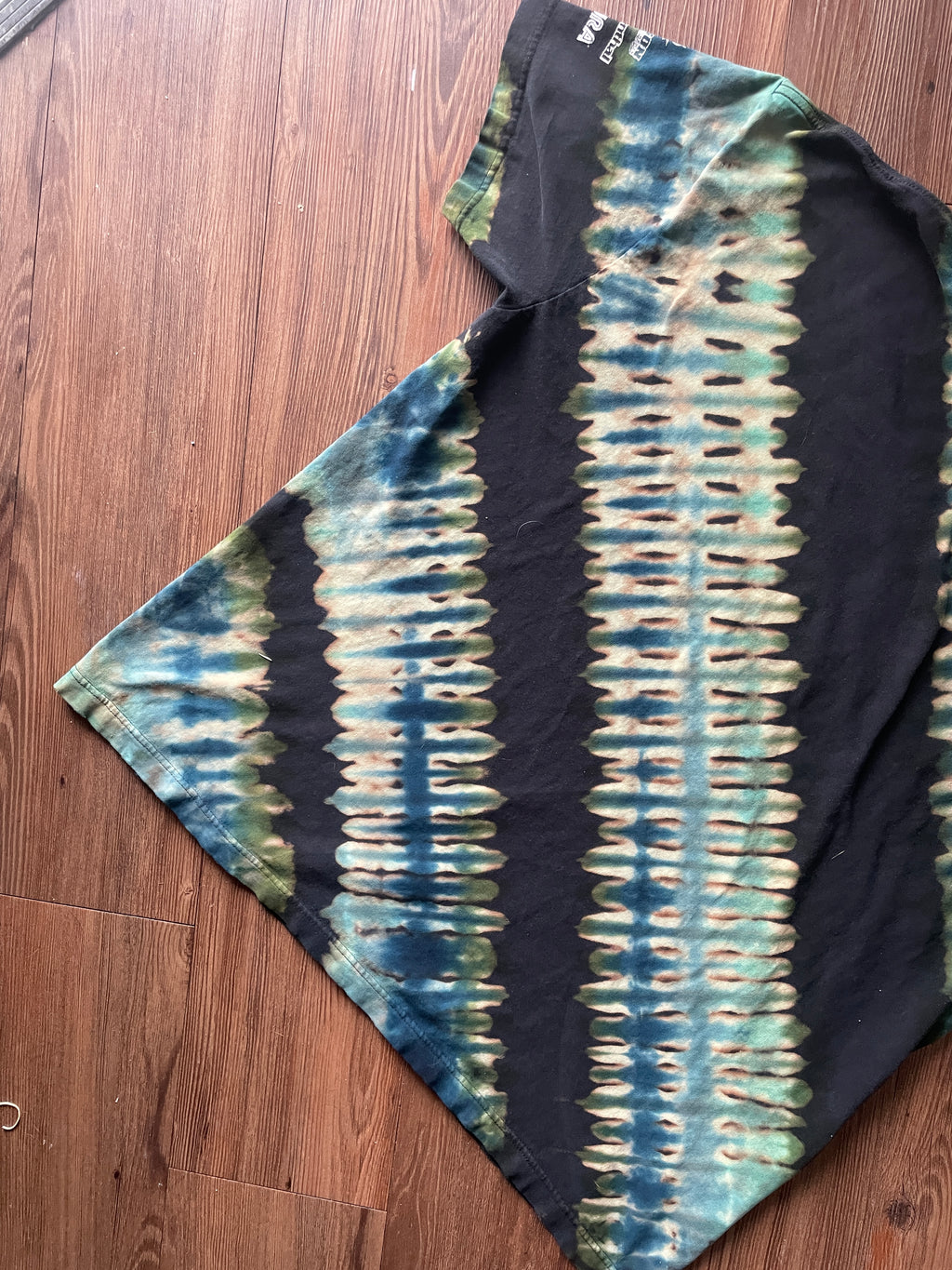 2XL Men’s Honda Racing Handmade Tie Dye T-Shirt | Black and Blue Bleach Dye Pleated Short Sleeve