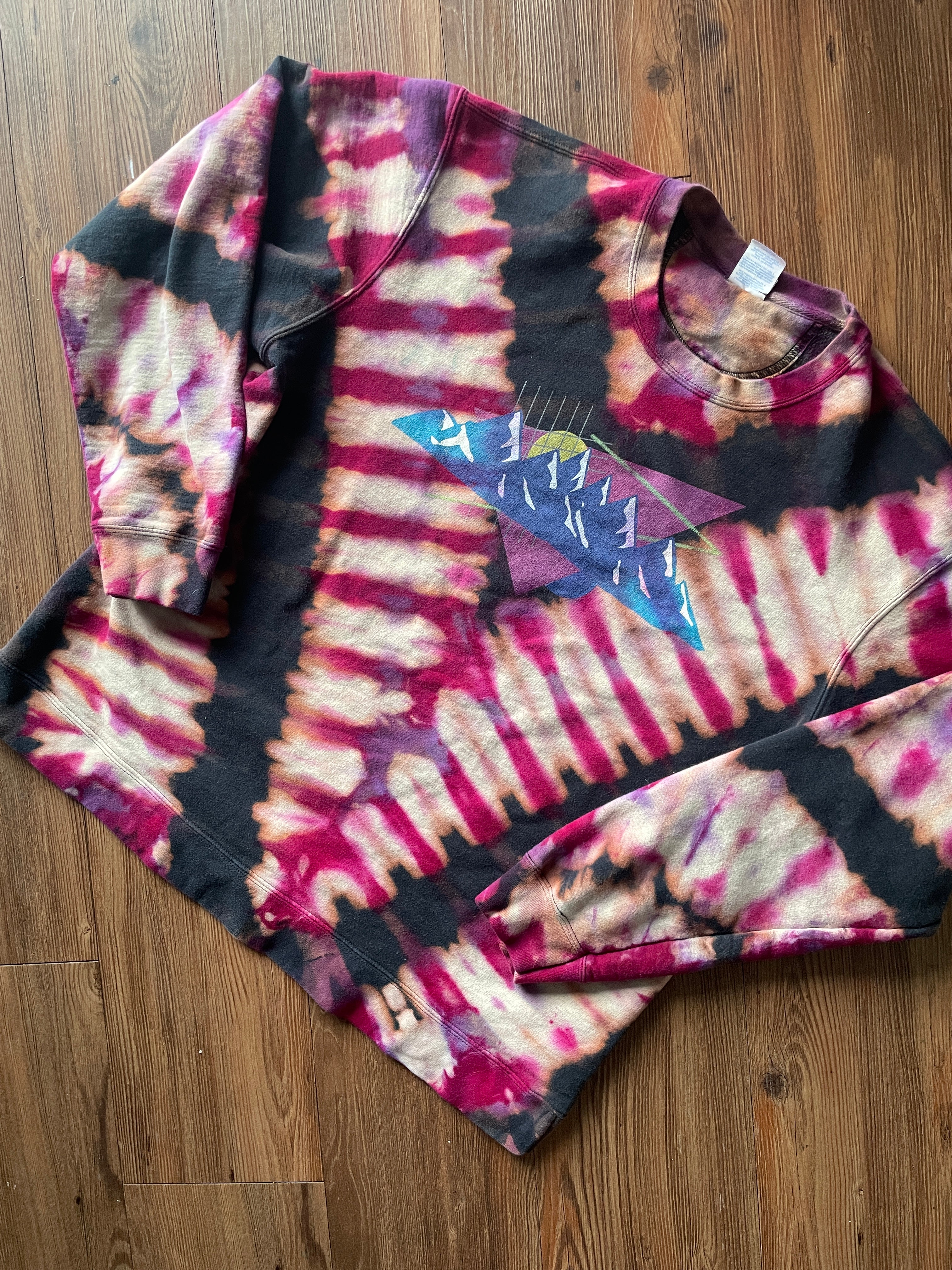 XL Men’s Retro Mountainscape Handmade Tie Dye Sweatshirt | One-Of-a-Kind Black and Pink Long Sleeve