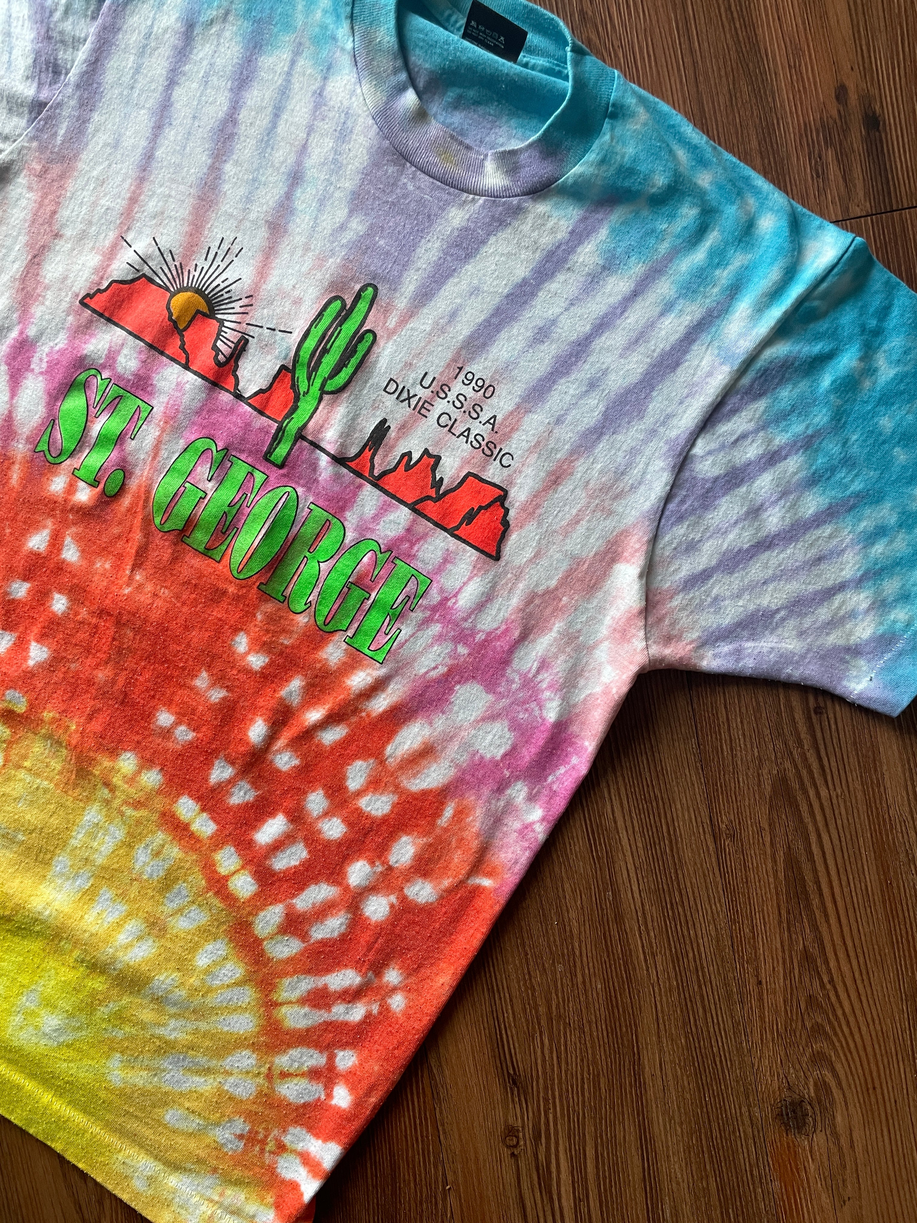 LARGE Vintage 1990 USSSA Dixie Classic Handmade Tie Dye T-Shirt | One-Of-a-Kind Sunrise Pleated Saint George, Utah Short Sleeve