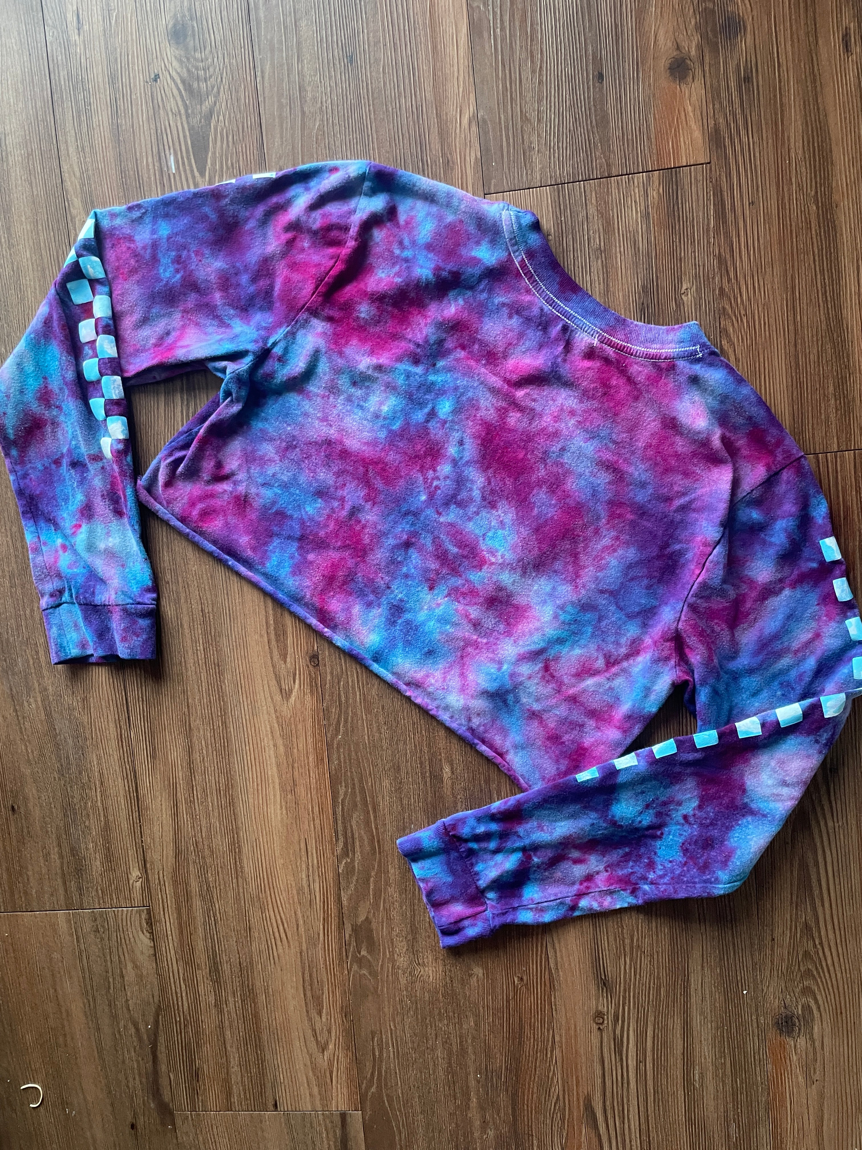 LARGE Women's Vans Galaxy Handmade Tie Dye Long Sleeve Crop Top | One-Of-a-Kind Pink and Purple Long Sleeve