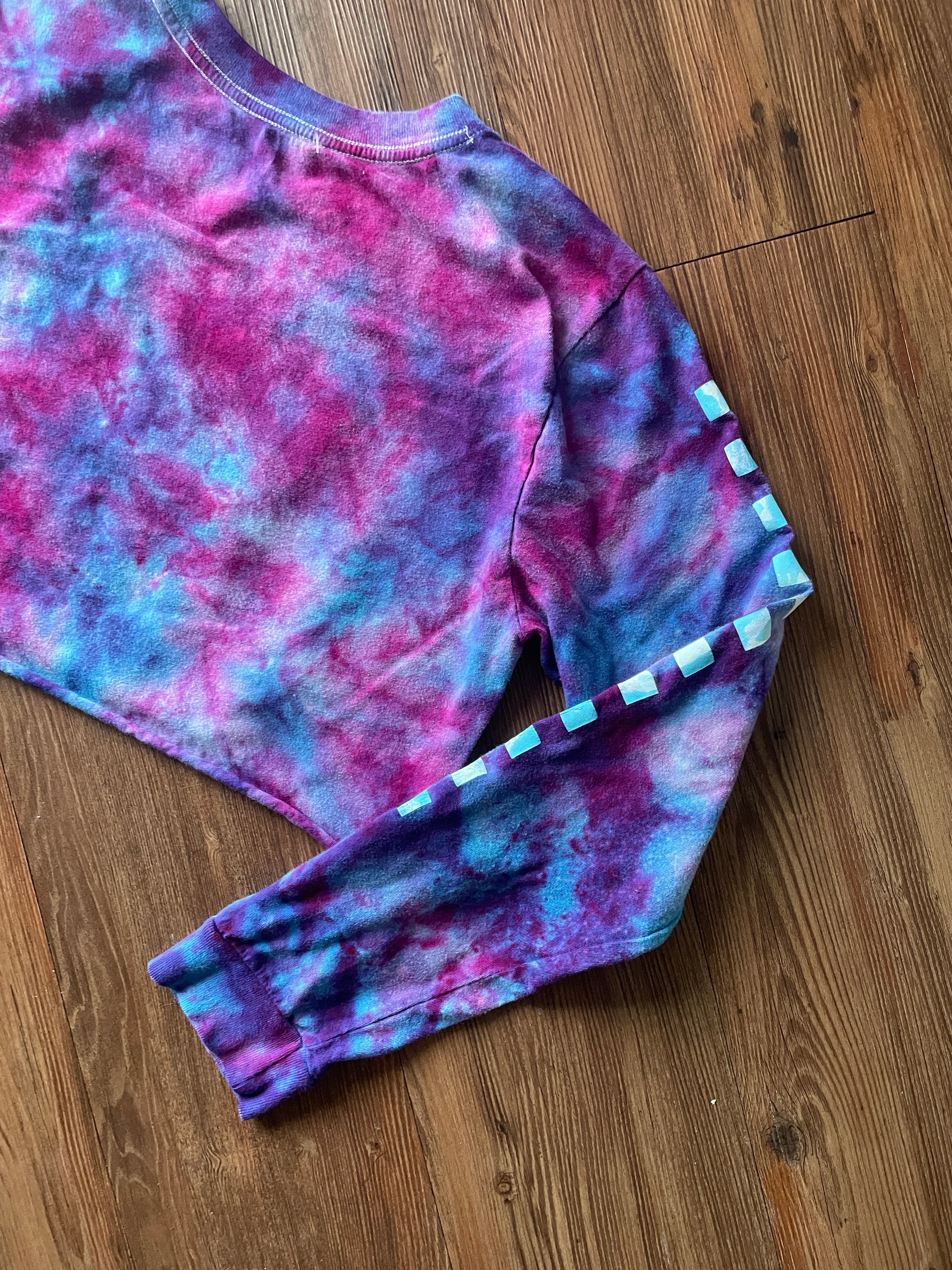 LARGE Women's Vans Galaxy Handmade Tie Dye Long Sleeve Crop Top | One-Of-a-Kind Pink and Purple Long Sleeve