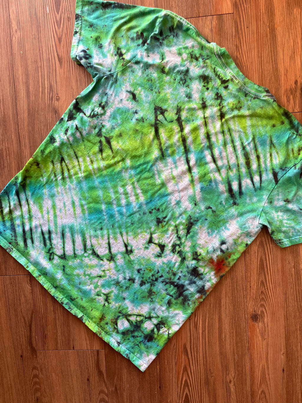XL Men’s Chevy Trucks Handmade Tie Dye T-Shirt | One-Of-a-Kind Shades of Green Grunge Short Sleeve
