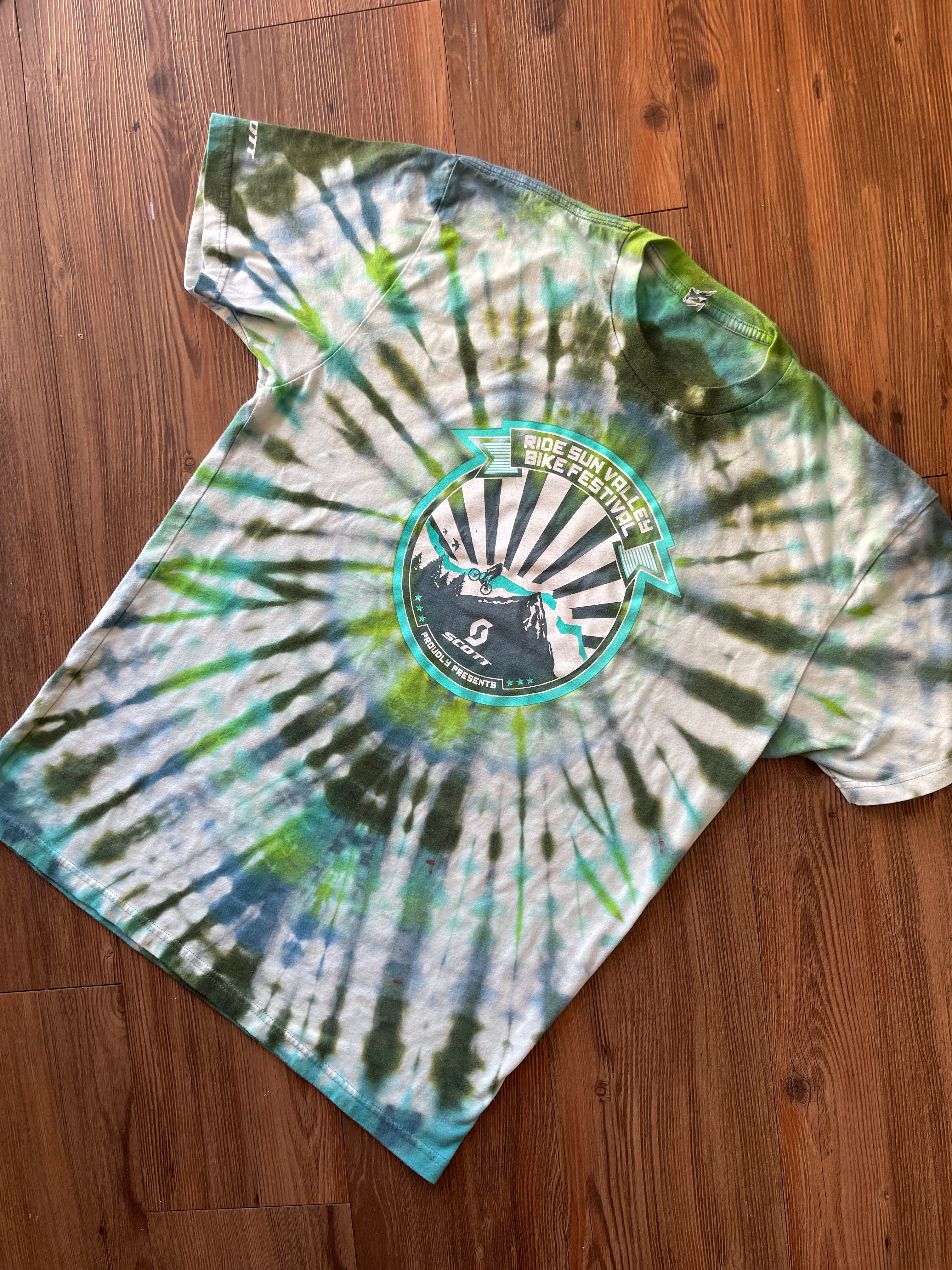LARGE Men’s Scott Sports Sun Valley Bike Festival Handmade Tie Dye T-Shirt | One-Of-a-Kind Green and Blue Short Sleeve