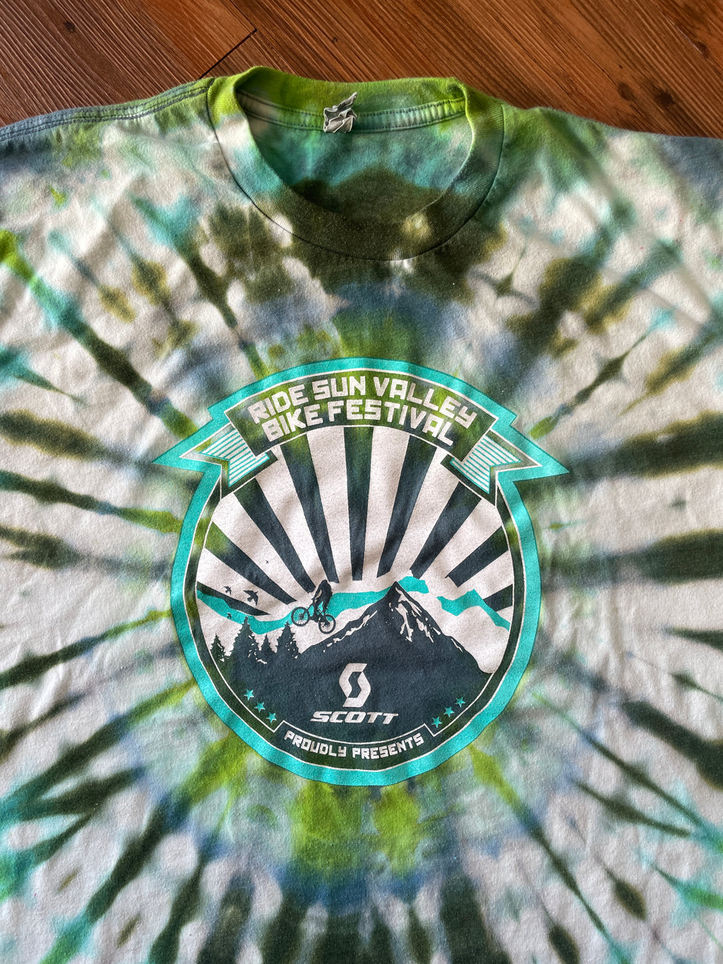 LARGE Men’s Scott Sports Sun Valley Bike Festival Handmade Tie Dye T-Shirt | One-Of-a-Kind Green and Blue Short Sleeve