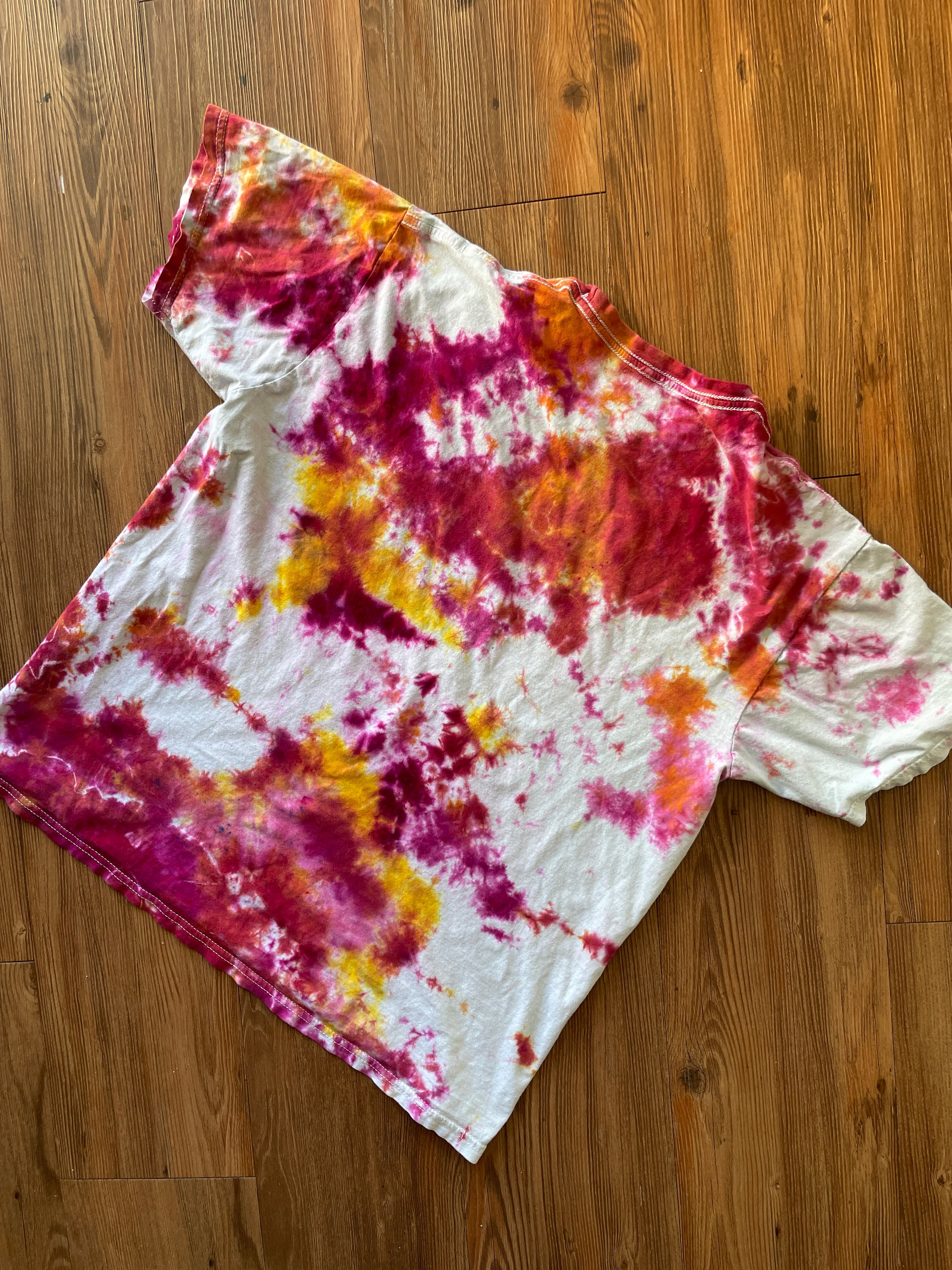 LARGE Unisex Princess Leia Mona Lisa Handmade Tie Dye T-Shirt | One-Of-A-Kind Star Wars Short Sleeve Tee