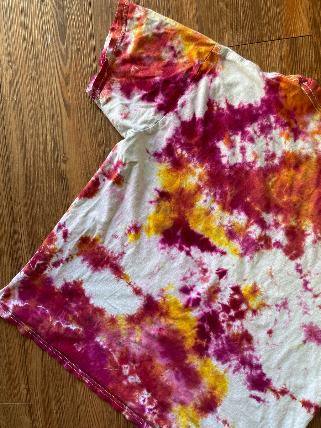 LARGE Unisex Princess Leia Mona Lisa Handmade Tie Dye T-Shirt | One-Of-A-Kind Star Wars Short Sleeve Tee