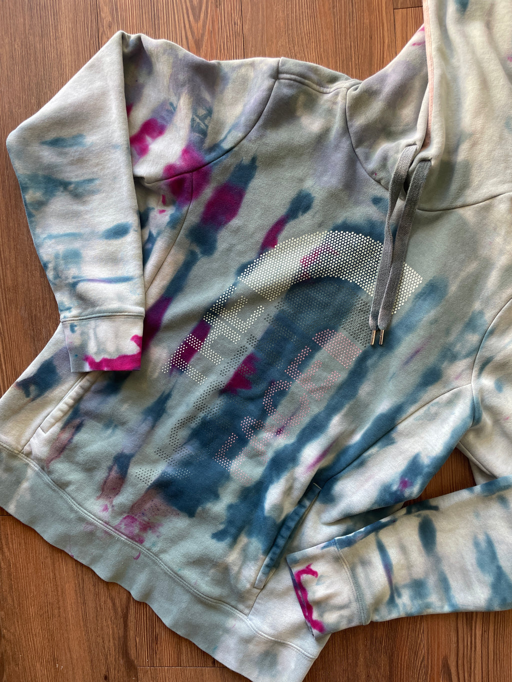 LARGE Women’s The North Face Half Dome Handmade Tie Dye Hoodie | Mint Green and Blue Pleated Long Sleeve
