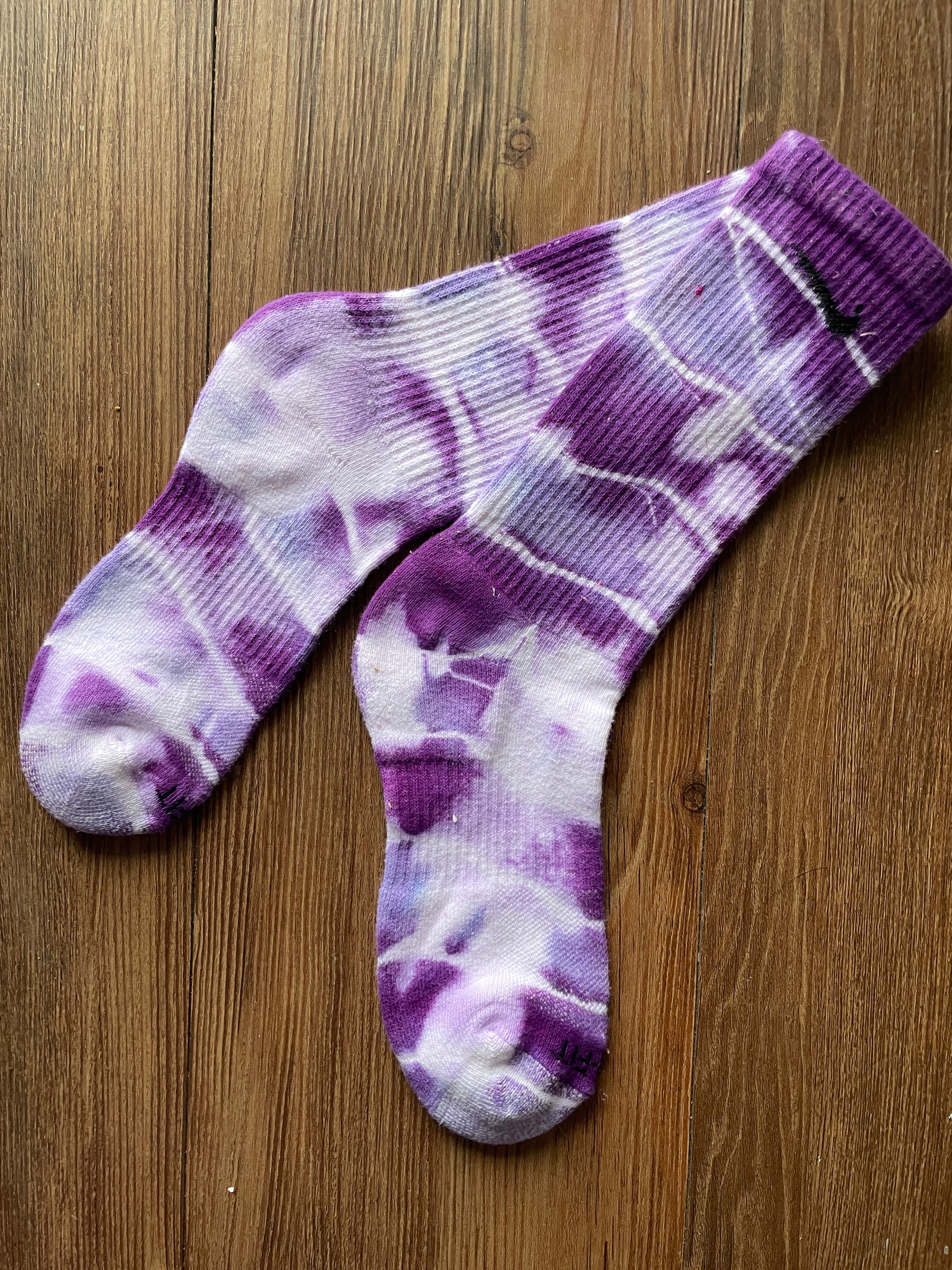 Shades of Purple Tie Dye Nike Dri-FIT Everyday Plus Training Socks - Size Medium (Men's 6-8/Women's 7-10)