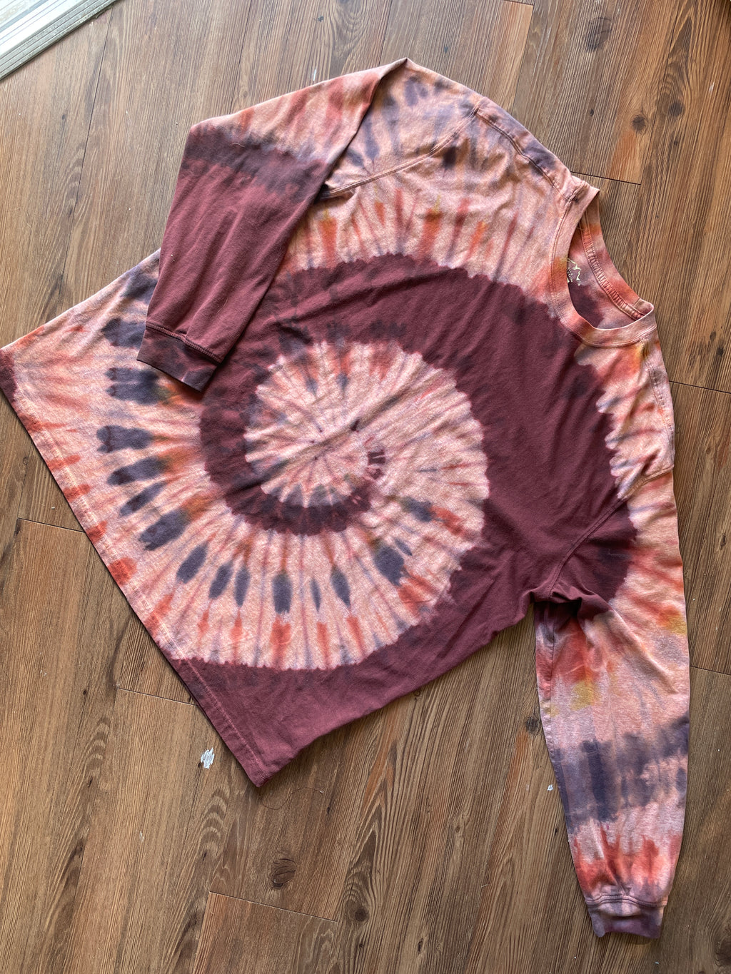 2XL Men’s Maroon and Orange Spiral Handmade Reverse Tie Dye T-Shirt | One-Of-a-Kind Warm Toned Long Sleeve