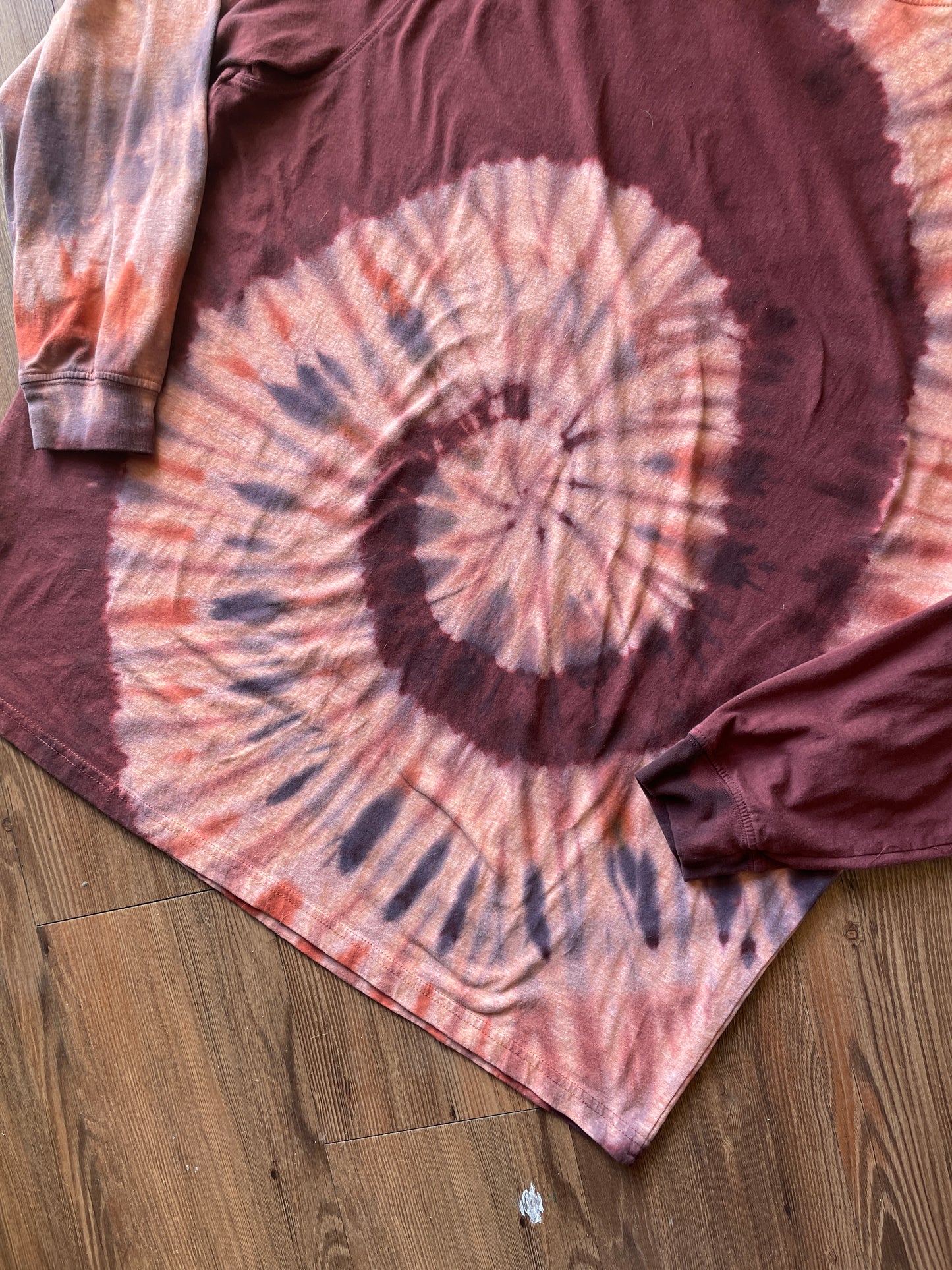 2XL Men’s Maroon and Orange Spiral Handmade Reverse Tie Dye T-Shirt | One-Of-a-Kind Warm Toned Long Sleeve