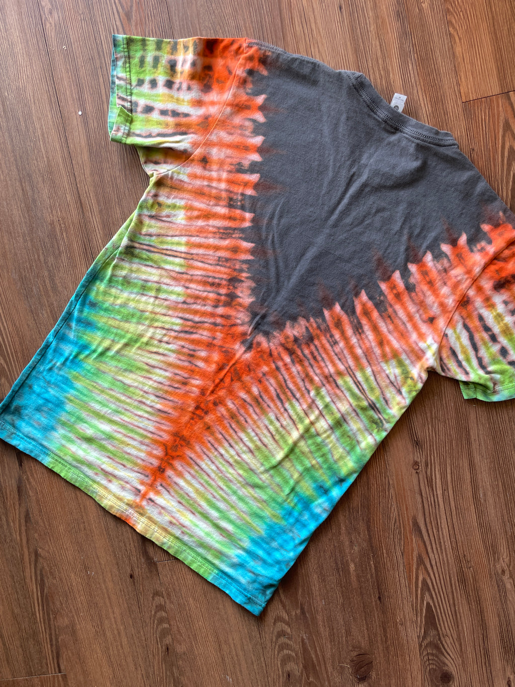 MEDIUM Men’s Psychedelic Lady Head Handmade Tie Dye T-Shirt | One-Of-a-Kind Neon Orange and Gray Short Sleeve