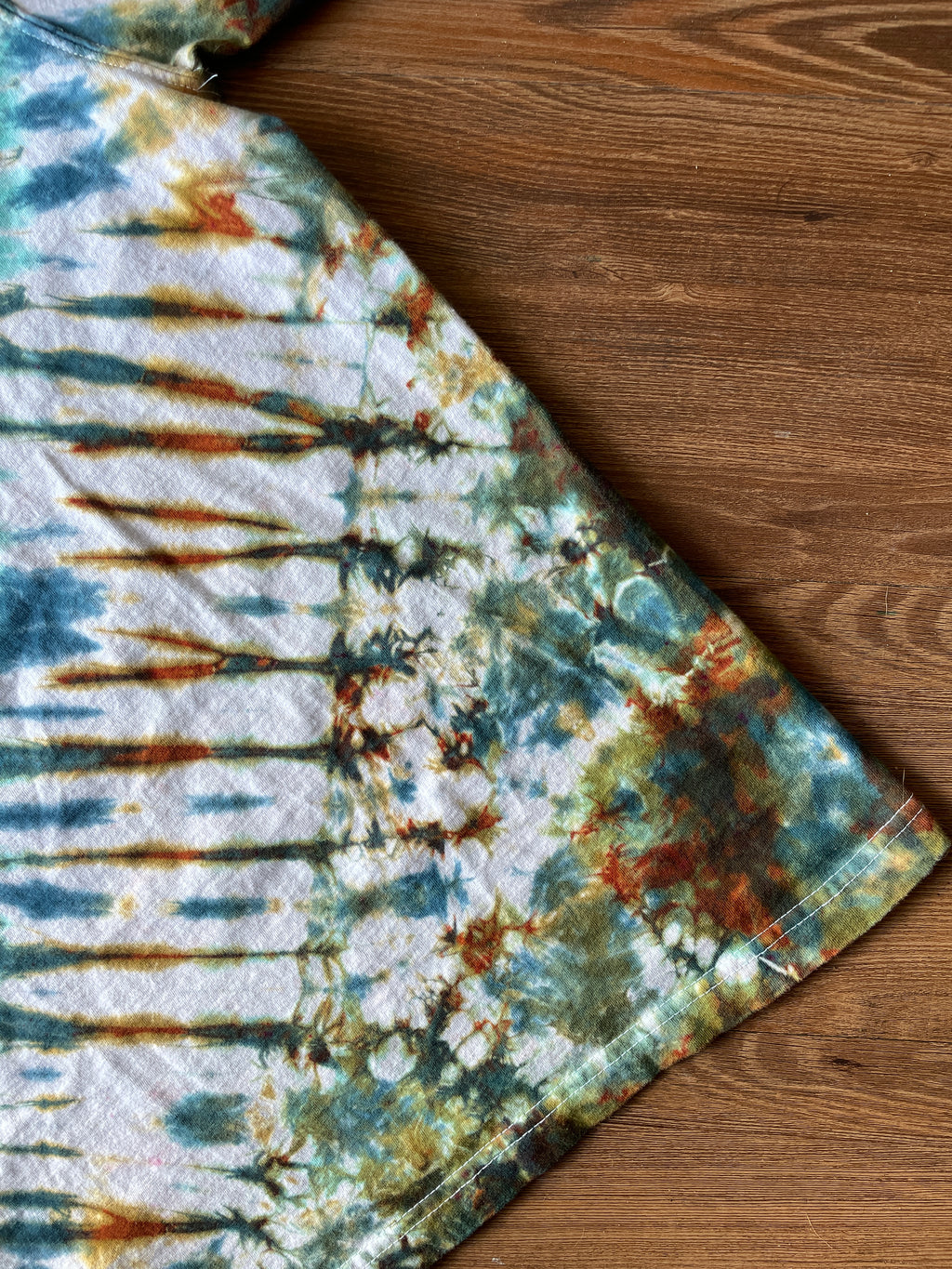 LARGE Men’s The Saddlery Bullrider Handmade Tie Dye T-Shirt | One-Of-a-Kind White, Blue, Green, and Brown Short Sleeve