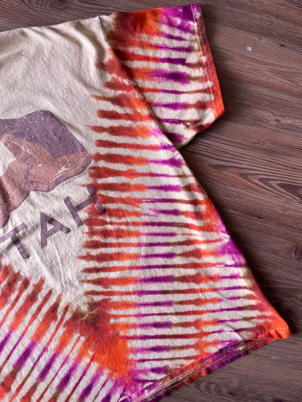 XL Men’s Utah Desert Arch Doublesided Handmade Tie Dye T-Shirt | One-Of-a-Kind Tan, Orange, and Red Short Sleeve