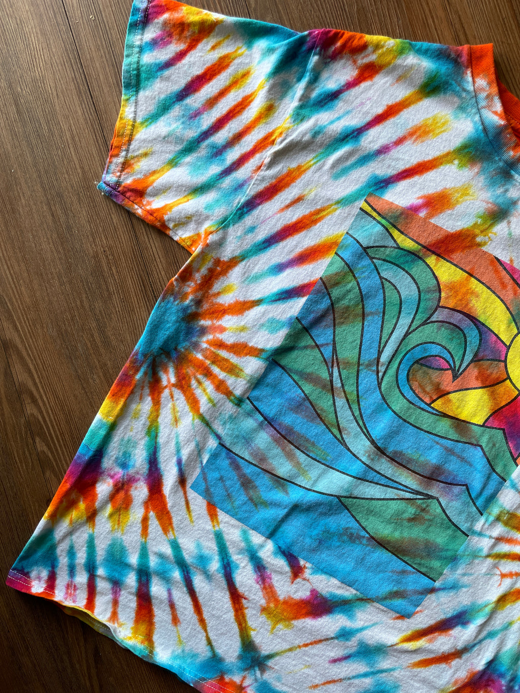 LARGE Men’s Ocean Sunshine Handmade Tie Dye T-Shirt | One-Of-a-Kind Neon Pleated Short Sleeve
