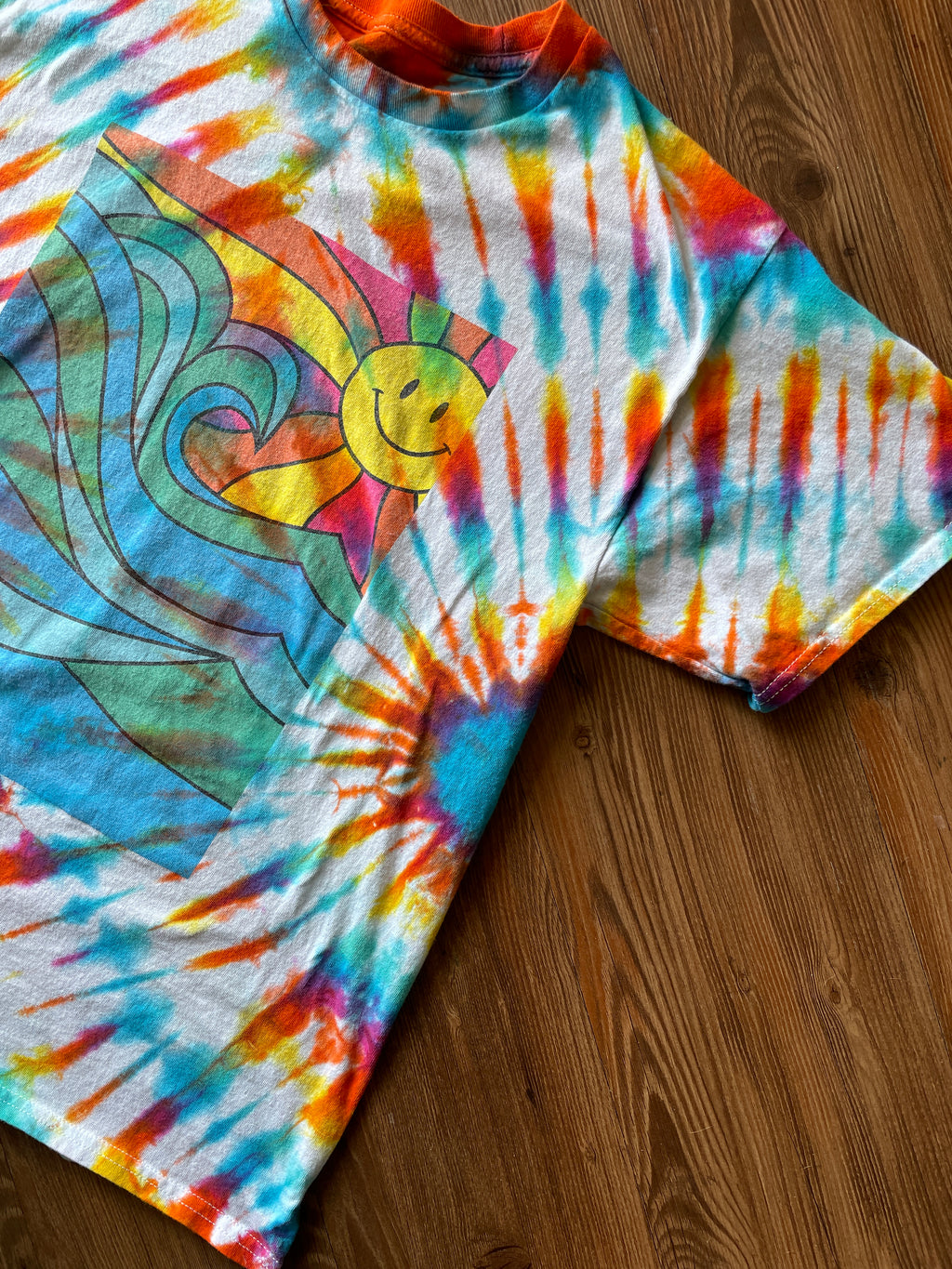 LARGE Men’s Ocean Sunshine Handmade Tie Dye T-Shirt | One-Of-a-Kind Neon Pleated Short Sleeve