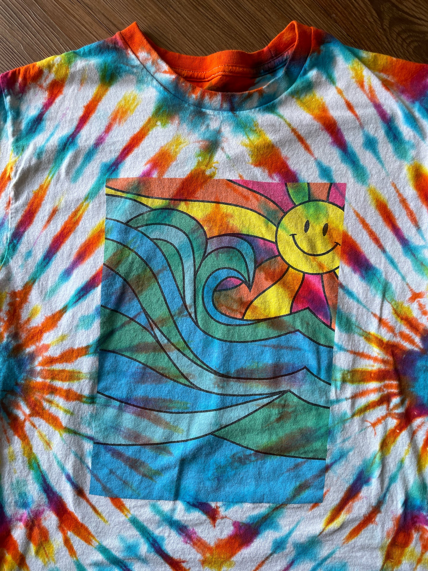 LARGE Men’s Ocean Sunshine Handmade Tie Dye T-Shirt | One-Of-a-Kind Neon Pleated Short Sleeve