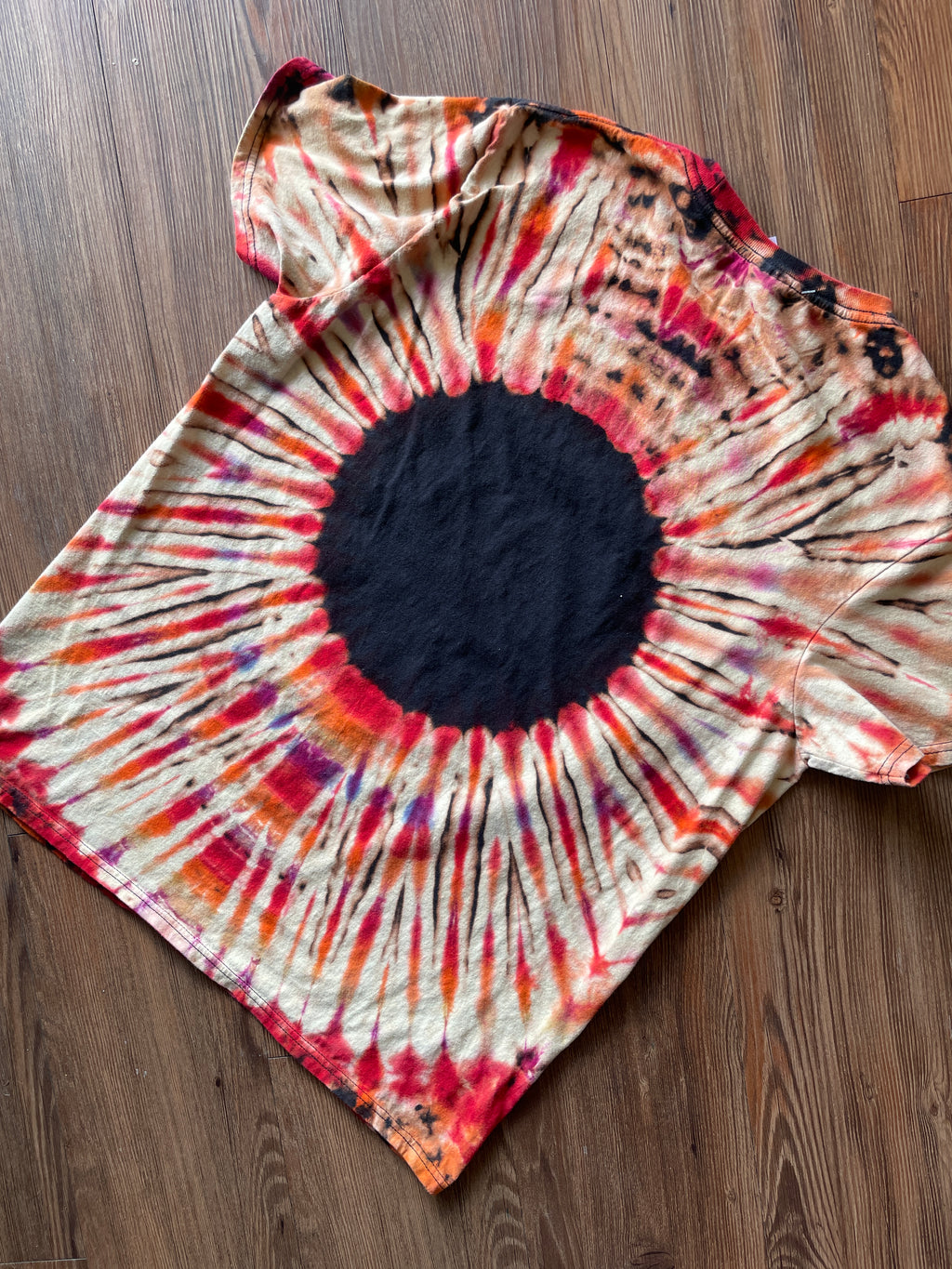 LARGE Men’s Yellowstone National Park Handmade Reverse Tie Dye T-Shirt | One-Of-a-Kind Black and Orange Short Sleeve