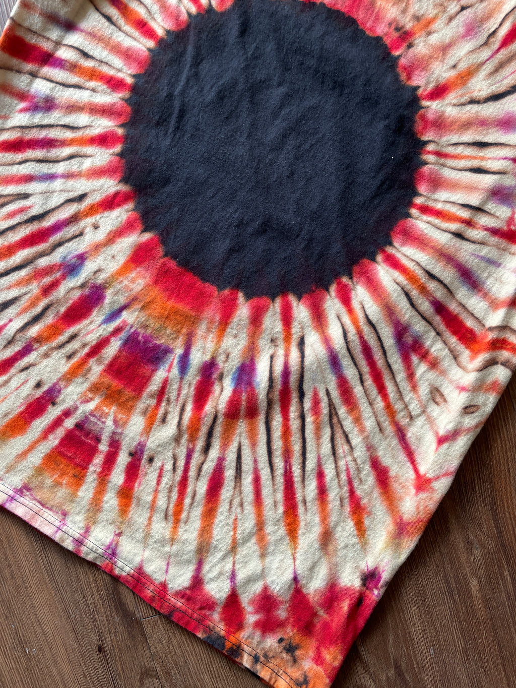 LARGE Men’s Yellowstone National Park Handmade Reverse Tie Dye T-Shirt | One-Of-a-Kind Black and Orange Short Sleeve