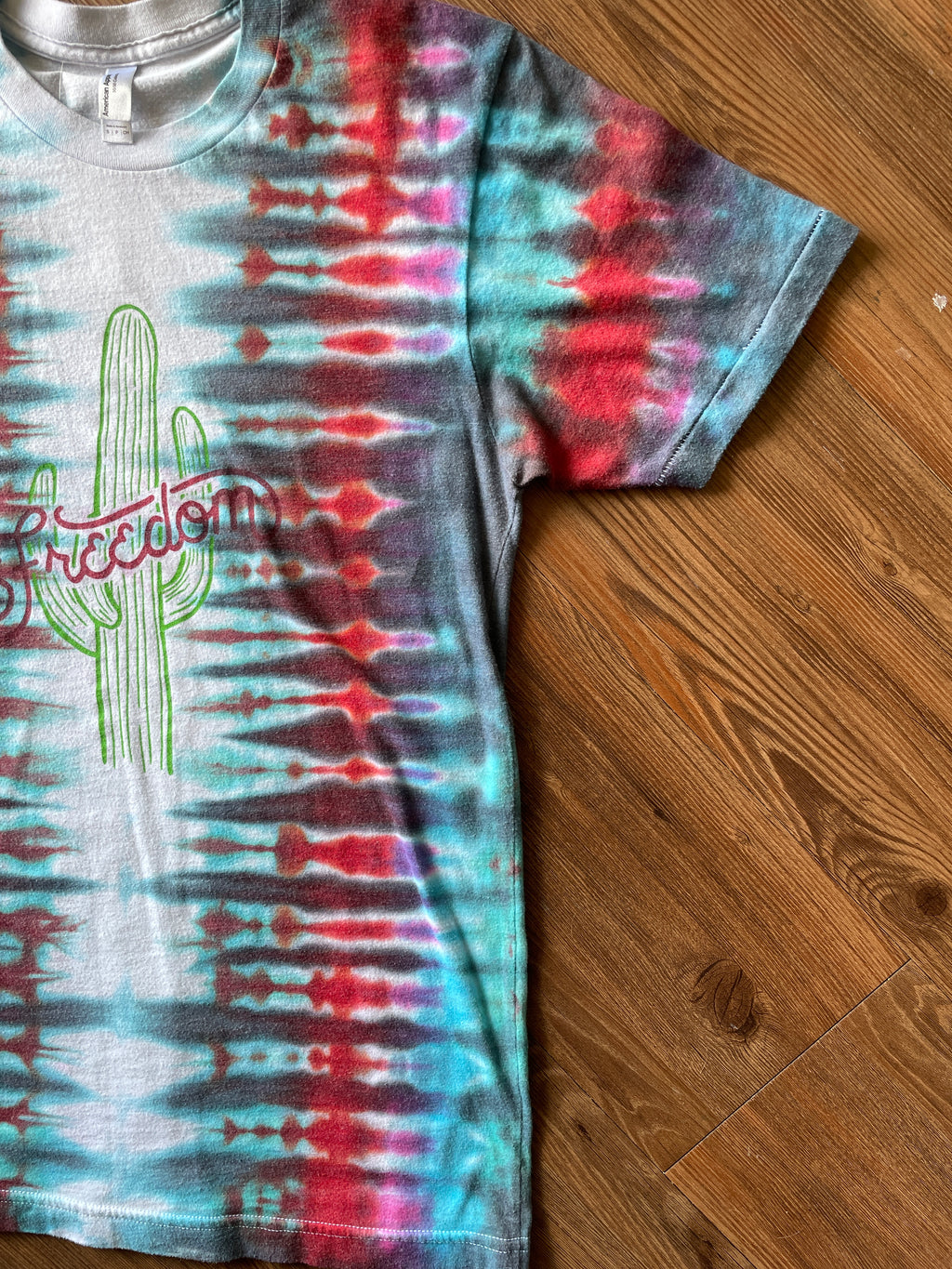 SMALL Unisex American Apparel Freedom Handmade Tie Dye T-Shirt | One-Of-a-Kind Red, Blue, and Gray Pleated Short Sleeve