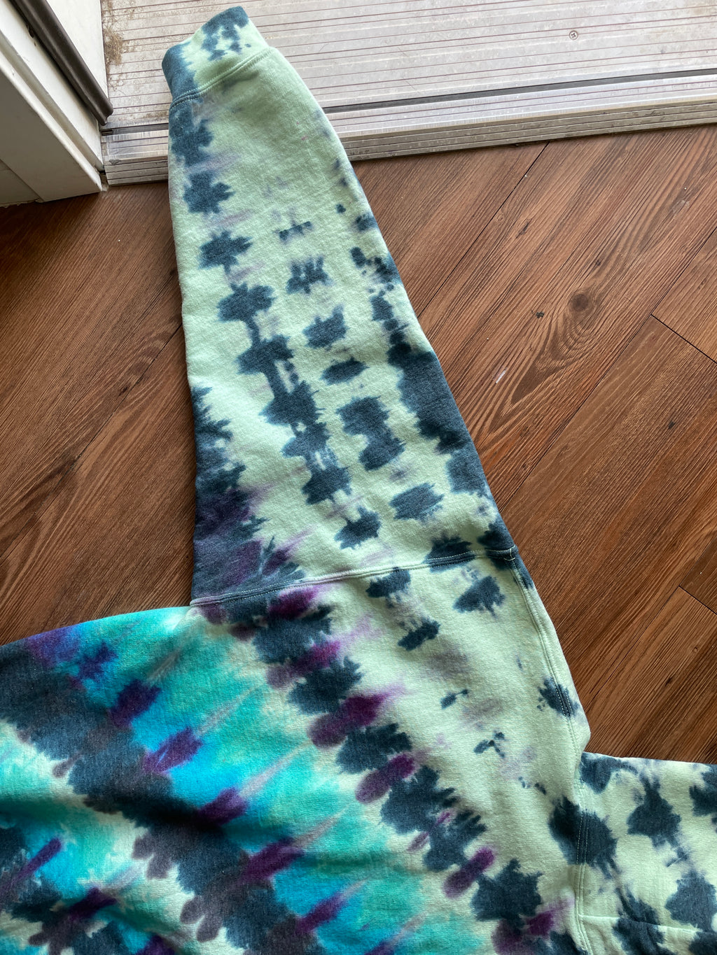 2XL Men’s Mint Green and Black Handmade Tie Dye Hoodie | One-Of-a-Kind Shades of Blue Long Sleeve Sweatshirt