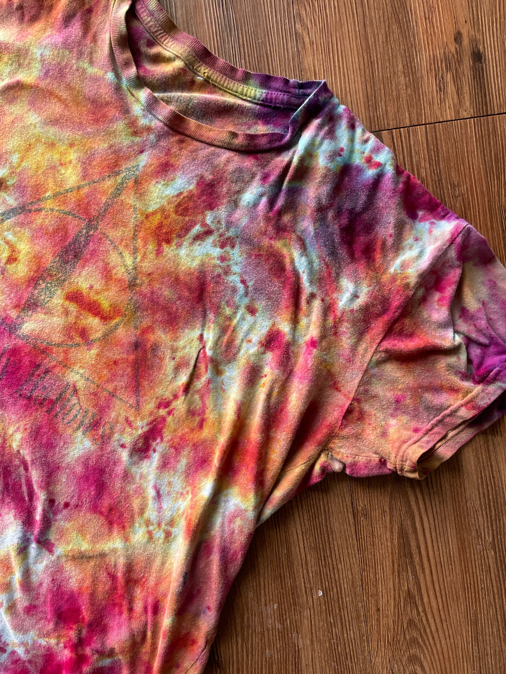 Large Women’s Harry Potter and The Deathly Hallows Galaxy Handmade Tie Dye T-Shirt | One-Of-a-Kind Pink and Orange Snow Dyed Short Sleeve