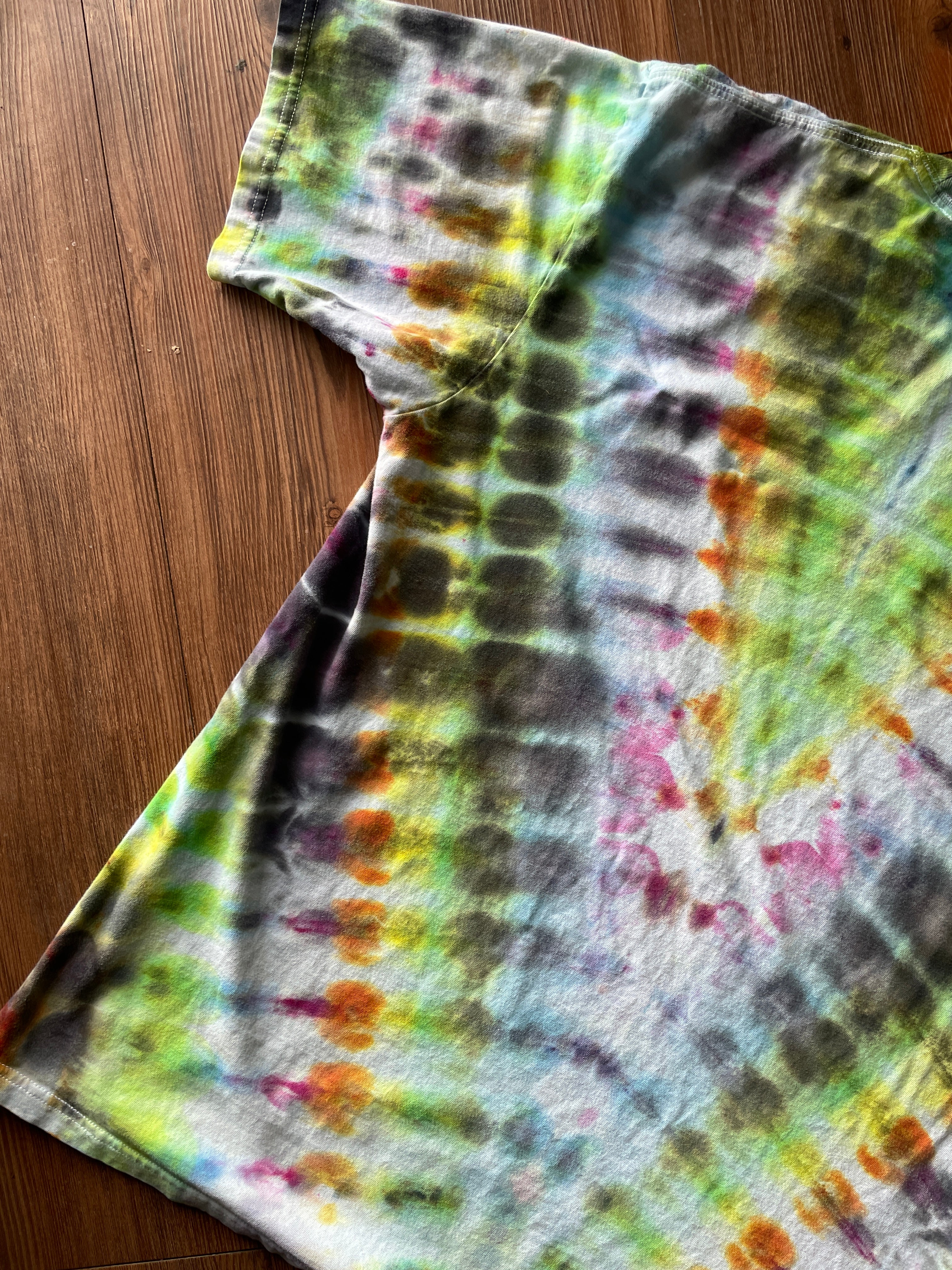 XL Men’s Rainbow and Black V-Pleated Handmade Tie Dye T-Shirt | One-Of-a-Kind Multicolor Snow Dyed Short Sleeve