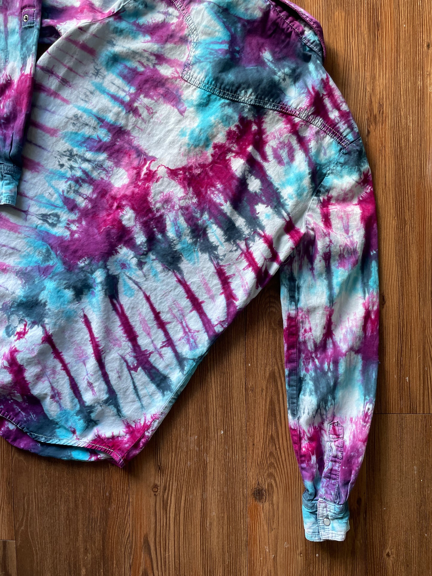 MEDIUM Women’s Handmade Tie Dye Chambray Pearl Snap Shirt | One-Of-a-Kind Blue, Purple, and Pink Pleated Long Sleeve