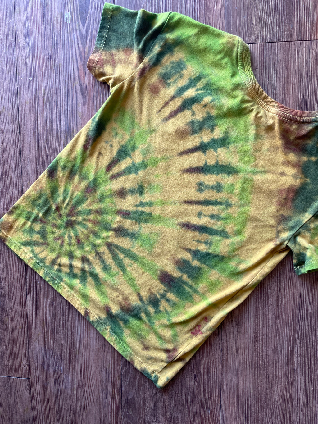 XS/S Women’s Cacti and Desert Plants Handmade Tie Dye T-Shirt | One-Of-a-Kind Yellow and Green Spiral Short Sleeve