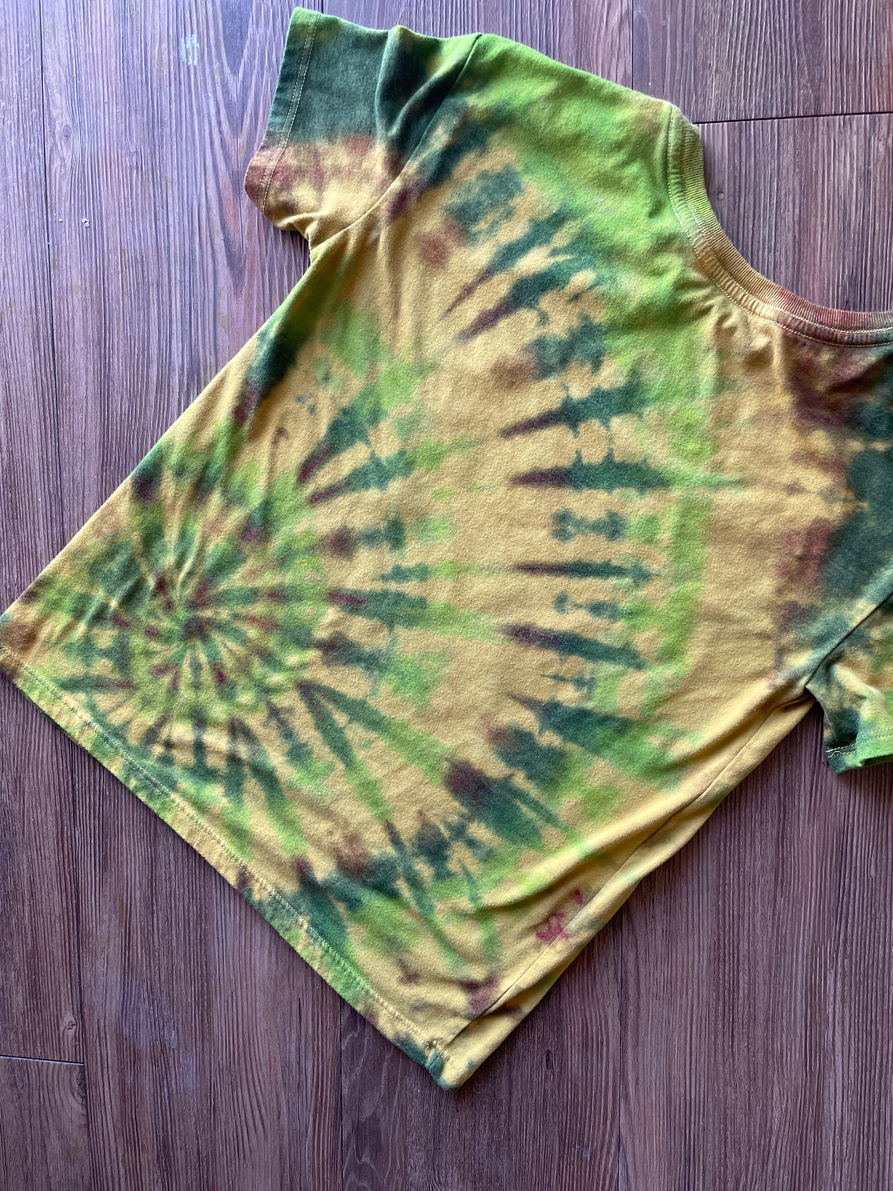 XS/S Women’s Cacti and Desert Plants Handmade Tie Dye T-Shirt | One-Of-a-Kind Yellow and Green Spiral Short Sleeve