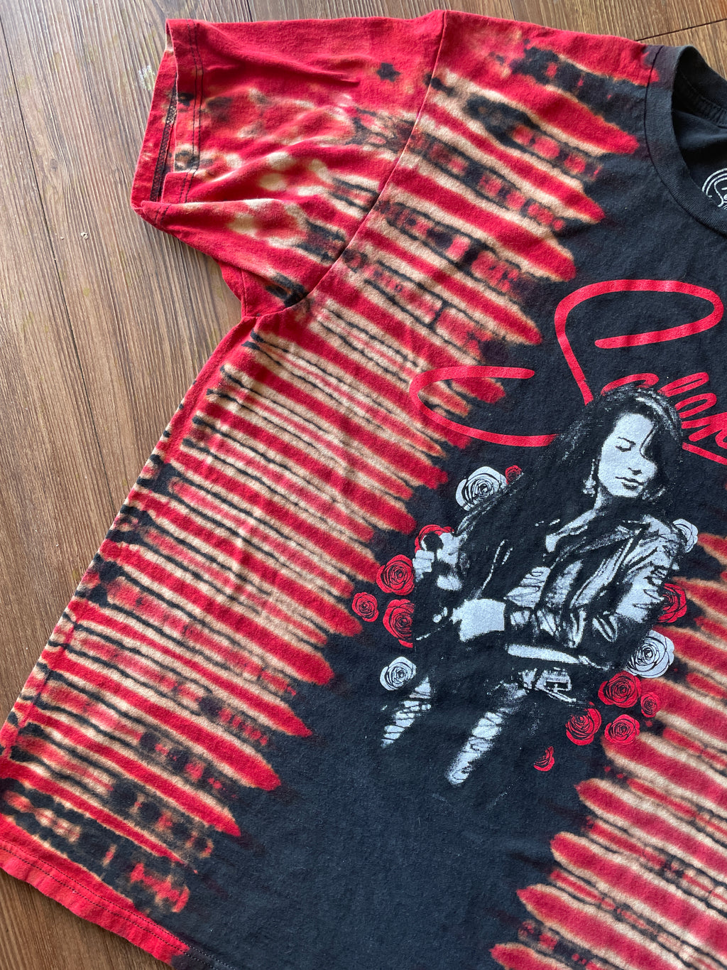LARGE Men’s Selena Red Roses Handmade Tie Dye T-Shirt | One-Of-a-Kind Black and Red Short Sleeve